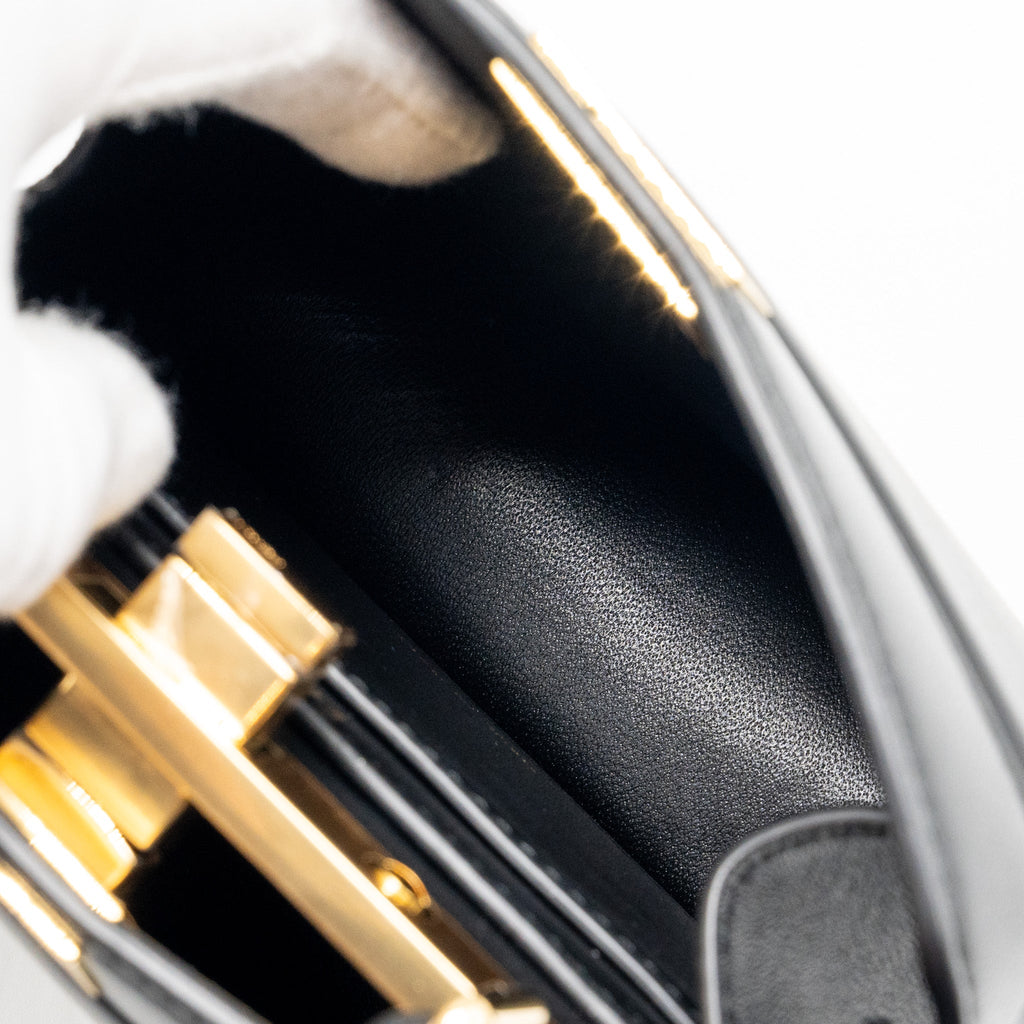FENDI PEEKABOO ISEEU PETIT LAMBSKIN BLACK GHW