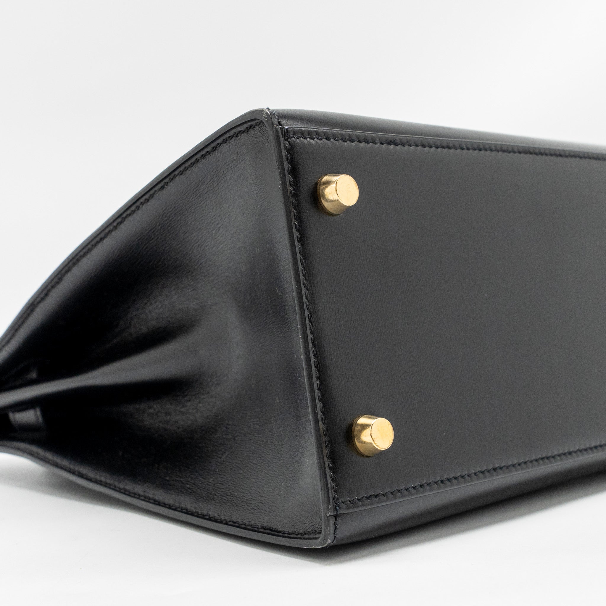 HERMES KELLY 32 BOX BLACK GHW