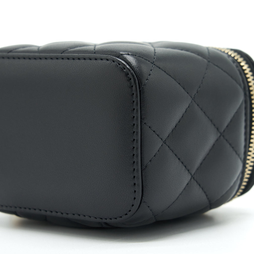 CHANEL 22S PEARL CRUSH MINI VANITY WITH CHAIN LAMBSKIN BLACK WITH GHW