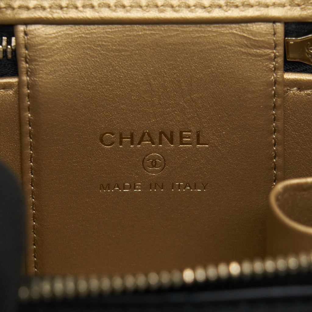 CHANEL 22S PEARL CRUSH MINI VANITY WITH CHAIN LAMBSKIN BLACK WITH GHW