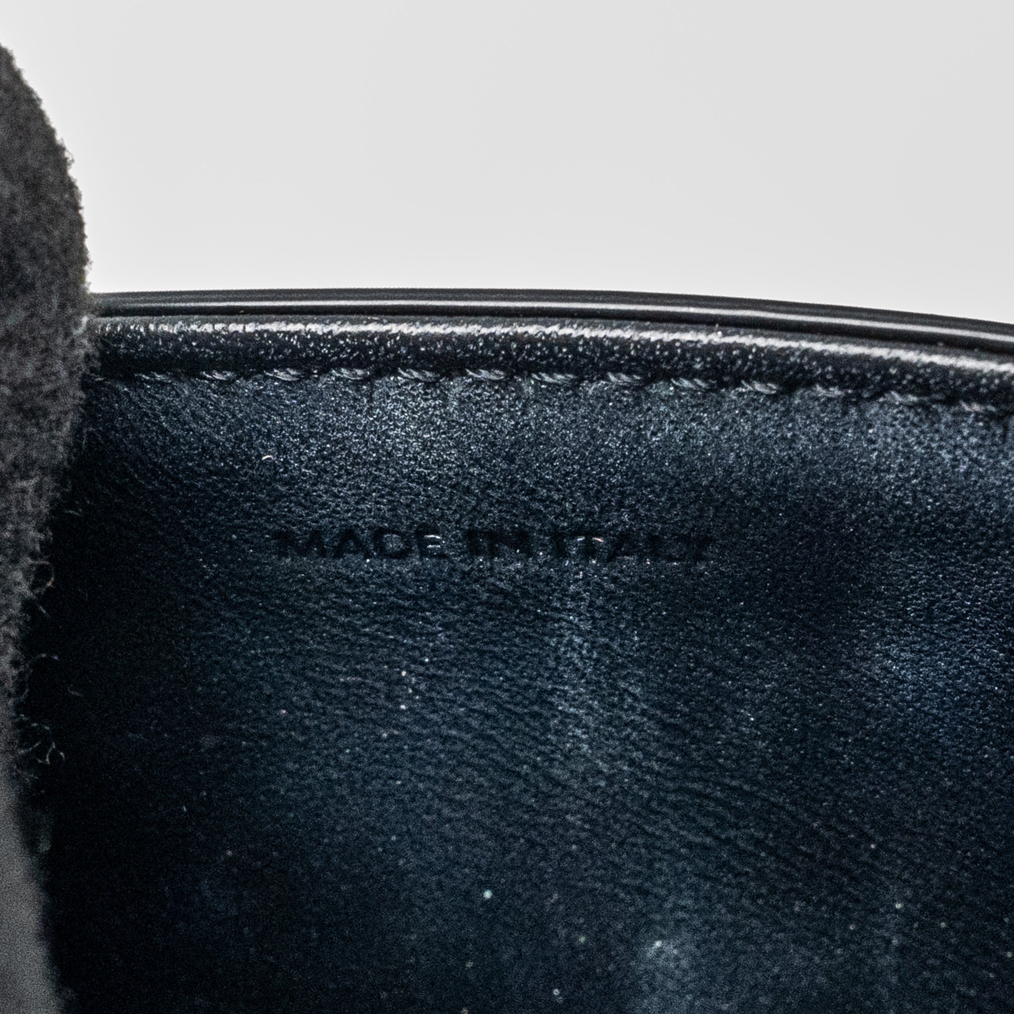 CELINE TEEN TRIOMPHE BAG SHINY CALFSKIN BLACK GHW