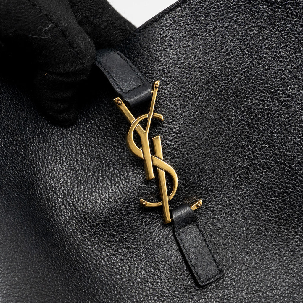 SAINT LAURENT LE 5 A 7 SOFT SMALL BAG CALFSKIN BLACK GHW