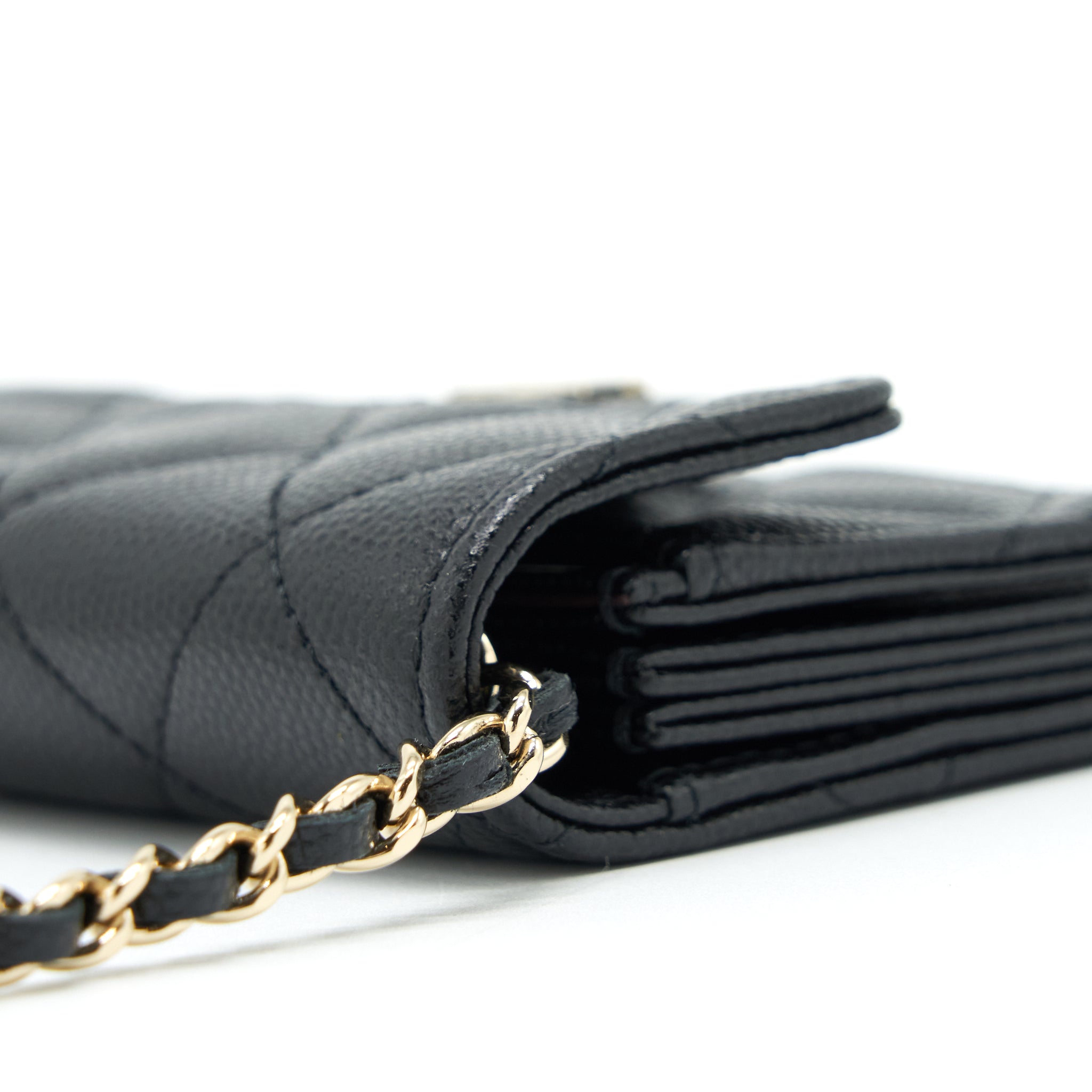 CHANEL CARD HOLDER ON CHAIN CAVIAR BLACK LGHW