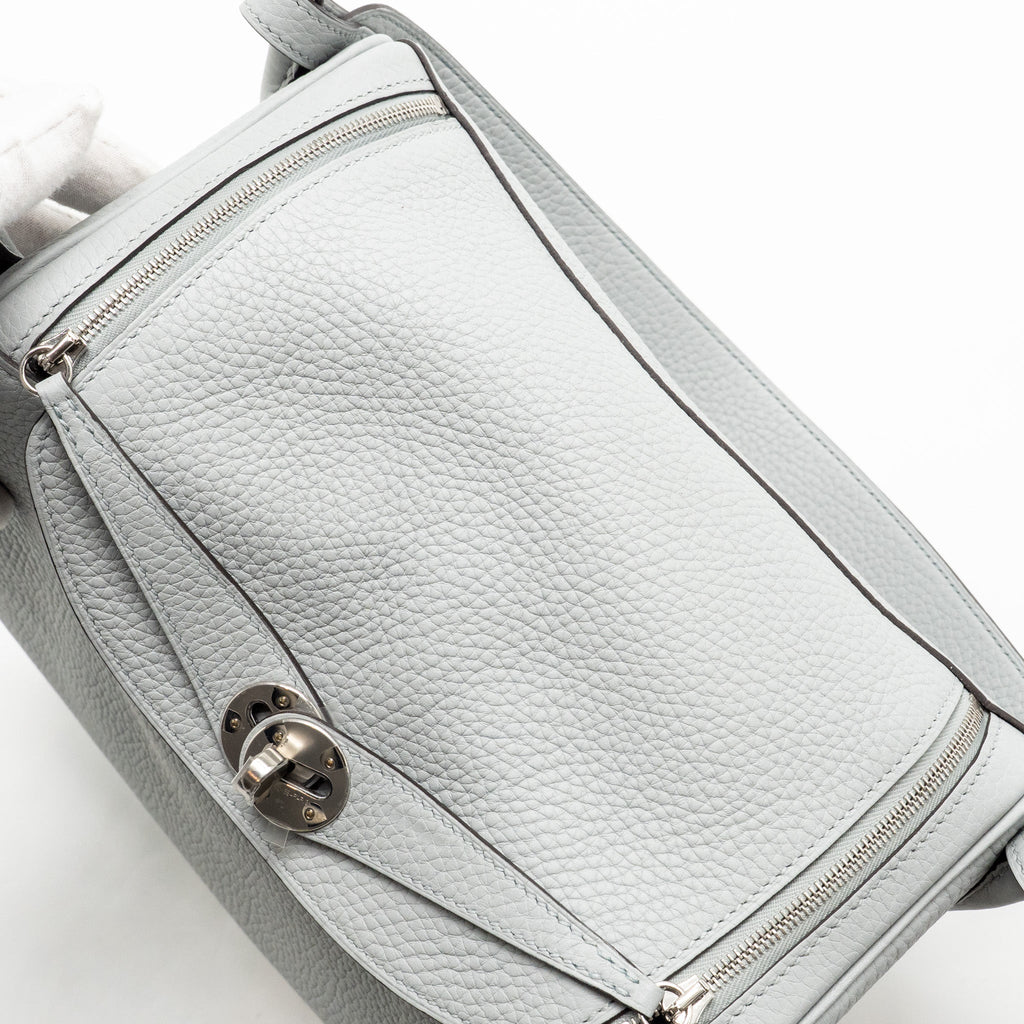 HERMES LINDY 26 CLEMENCE BLUE GLACIER SHW