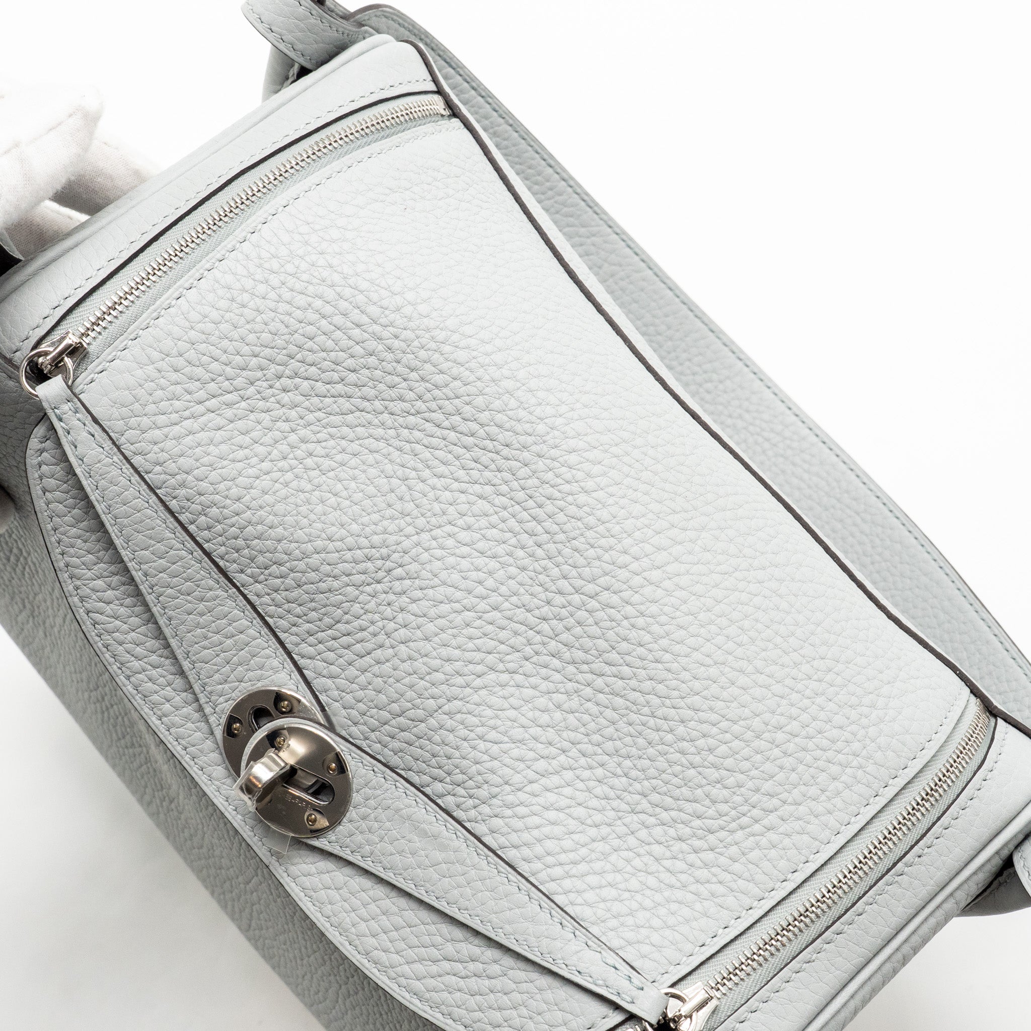 HERMES LINDY 26 CLEMENCE BLUE GLACIER SHW