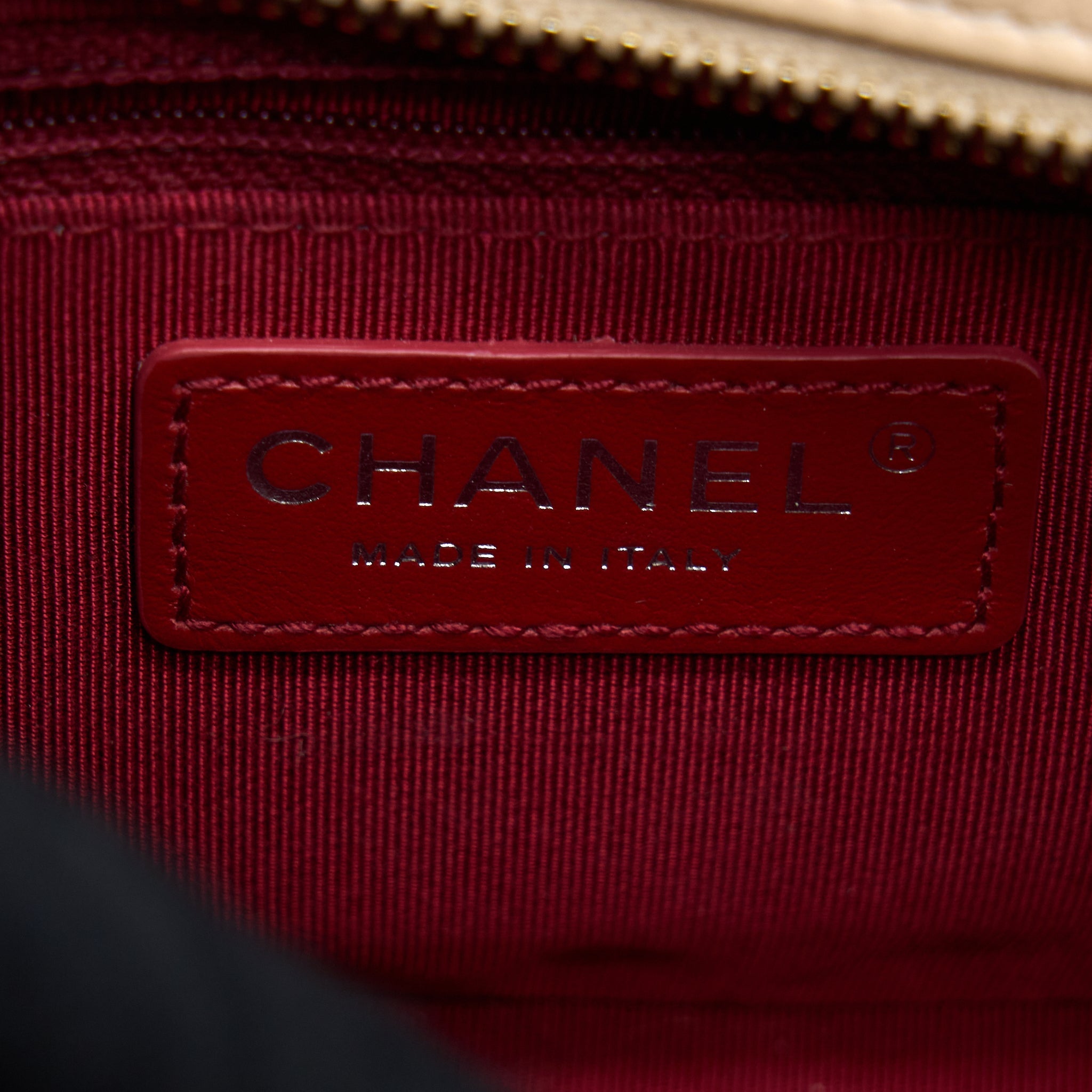 CHANEL SMALL GABRIELLE HOBO BAG AGED CALFSKIN LIGHT BEIGE/BLACK MULTICOLOUR HARDWARE