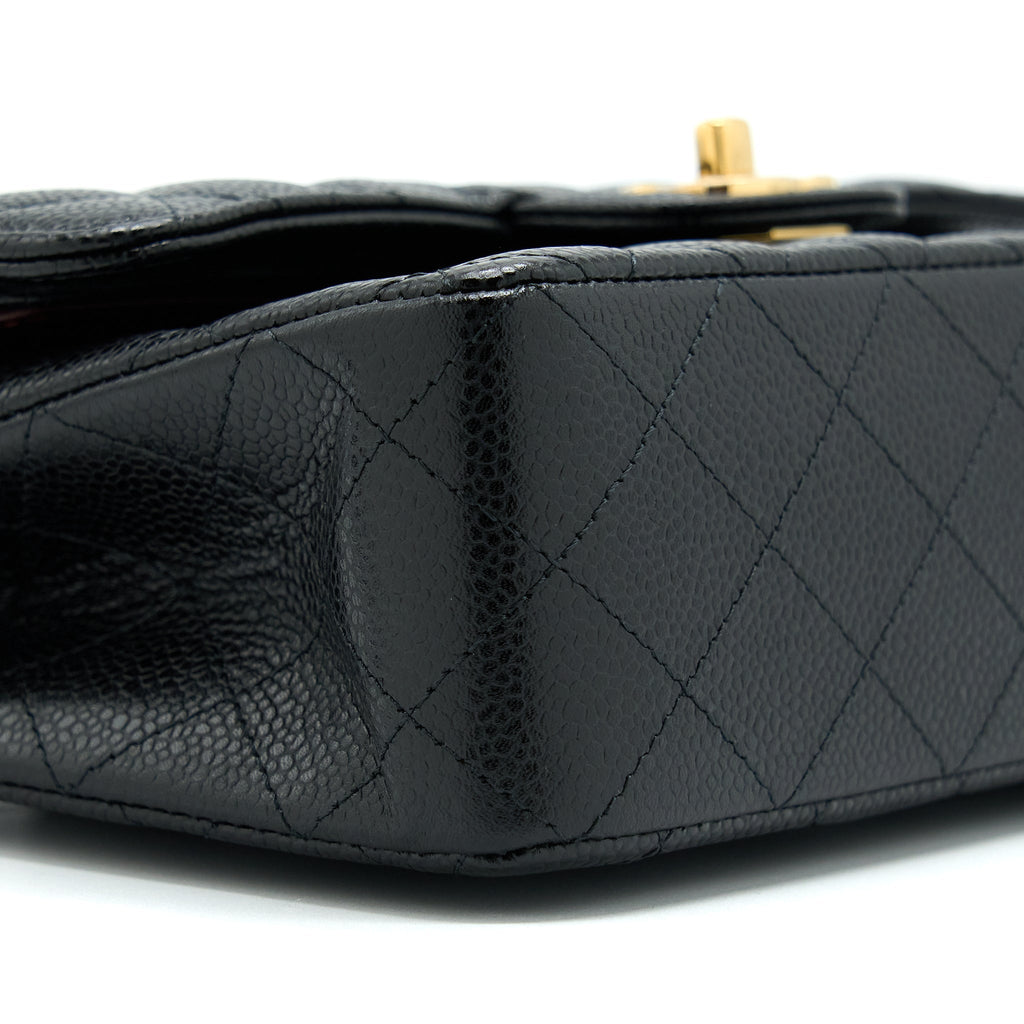 CHANEL SMALL CLASSIC DOUBLE FLAP BAG CAVIAR BLACK GHW (MICROCHIP)