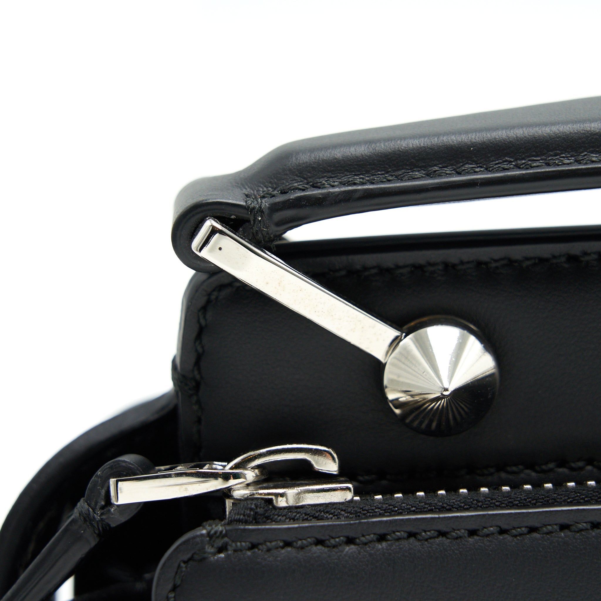 FENDI DOTCOM SHOULDER BAG BLACK WITH STITCH DETAILS