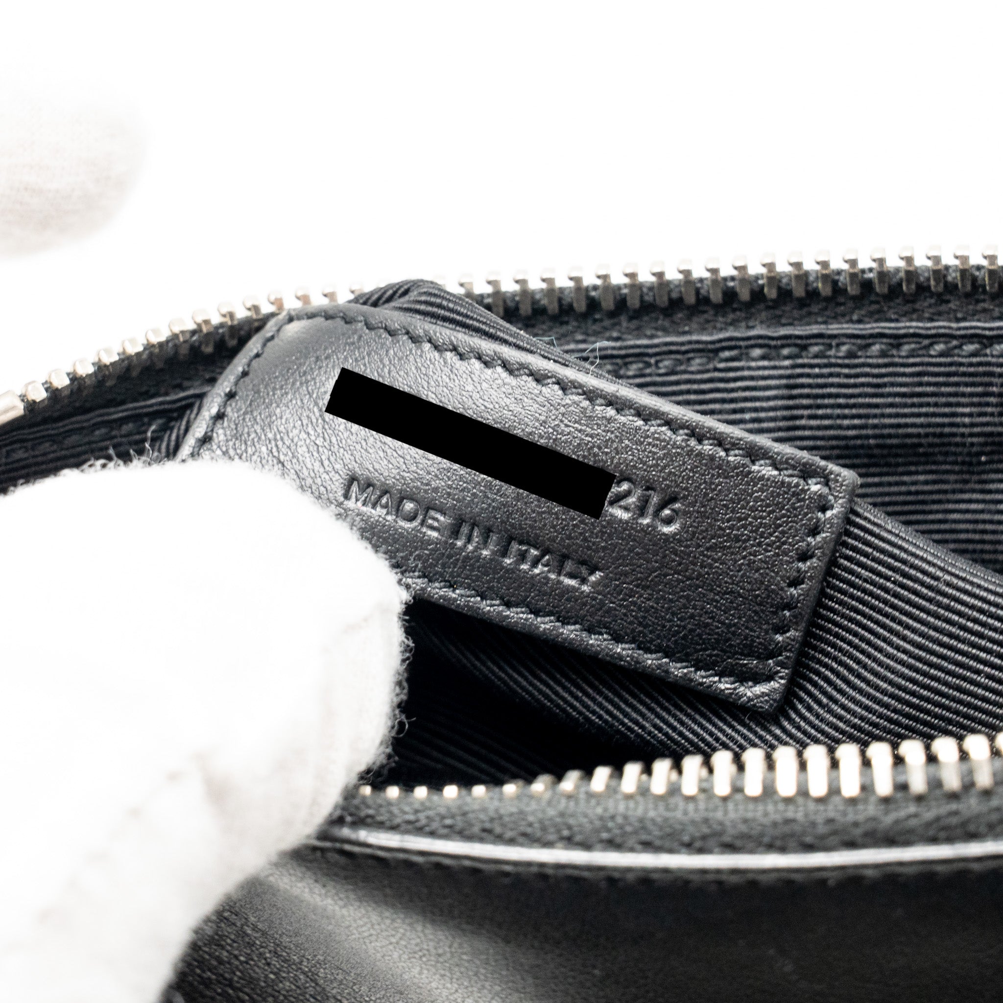 SAINT LAURENT SAC DE JOUR GRAINED CALFSKIN BLACK SHW
