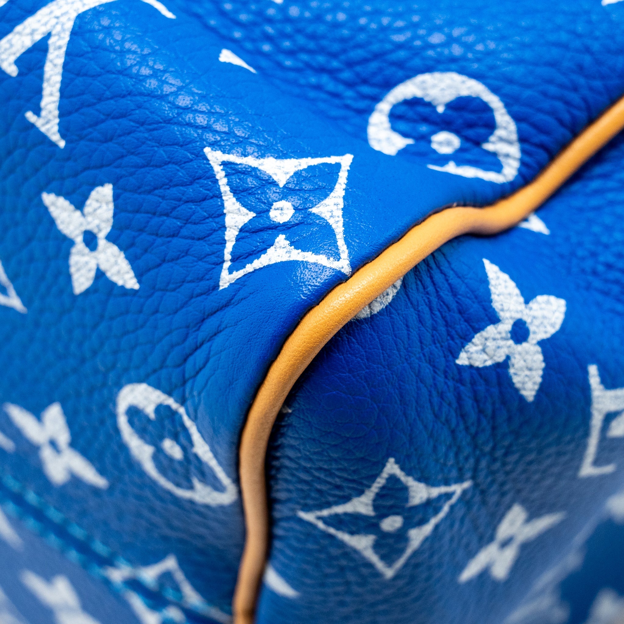 LOUIS VUITTON SPEEDY P9 BANDOULIERE 25 MONOGRAM SOFT CALFSKIN BLEU GHW