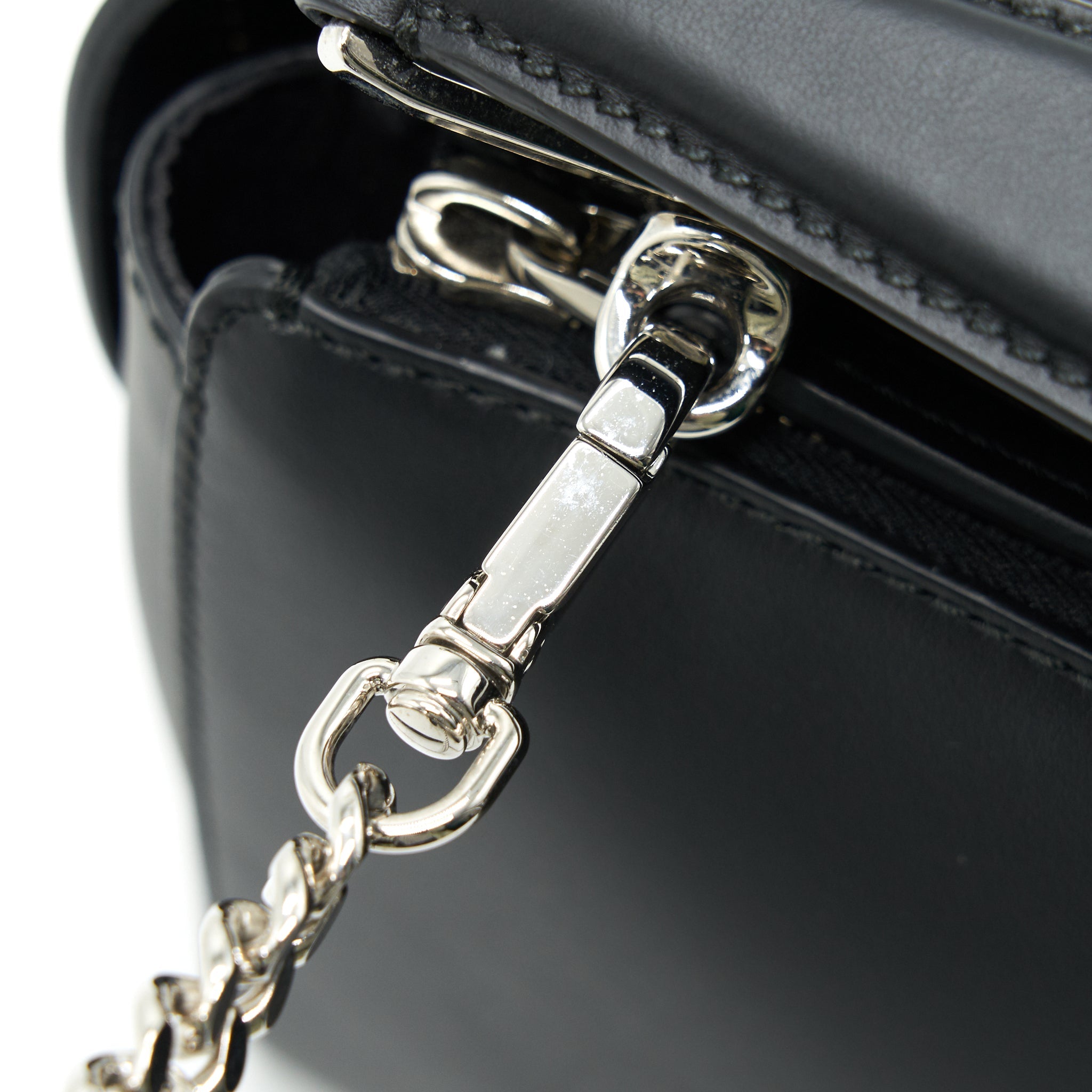 FENDI DOTCOM SHOULDER BAG BLACK WITH STITCH DETAILS