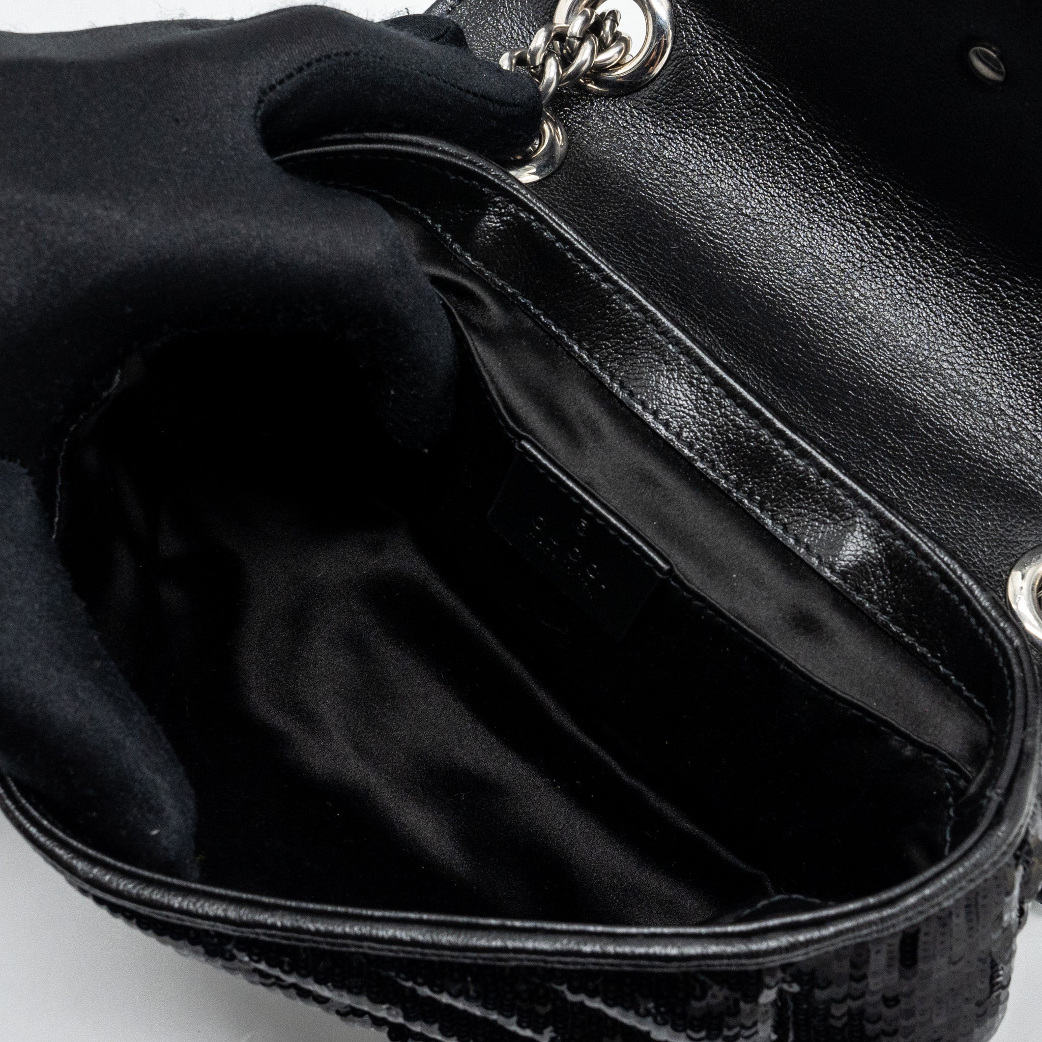 GUCCI MINI GG MARMONT MATELASSE BAG SEQUIN BLACK SHW