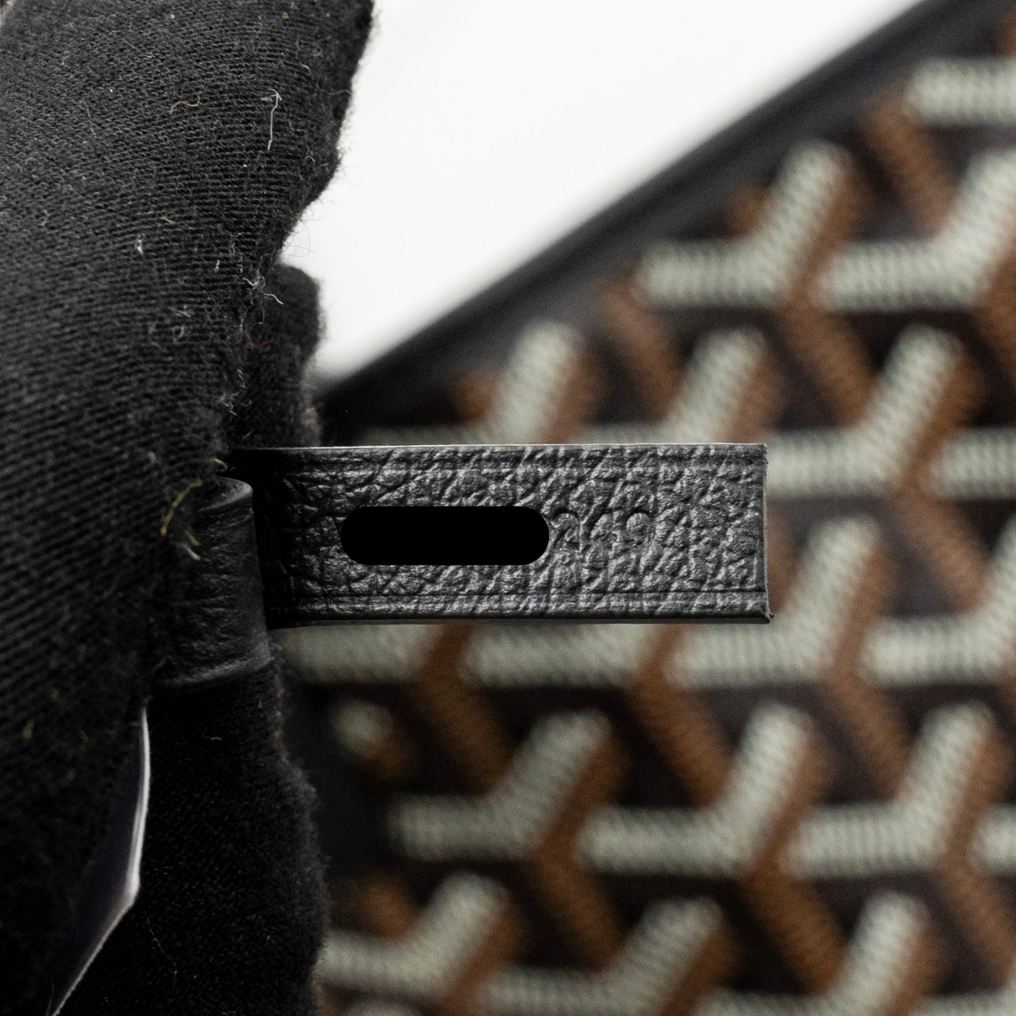 GOYARD SAINT LOUIS PM TOTE GOYARDINE CANVAS/CALFSKIN BLACK SHW