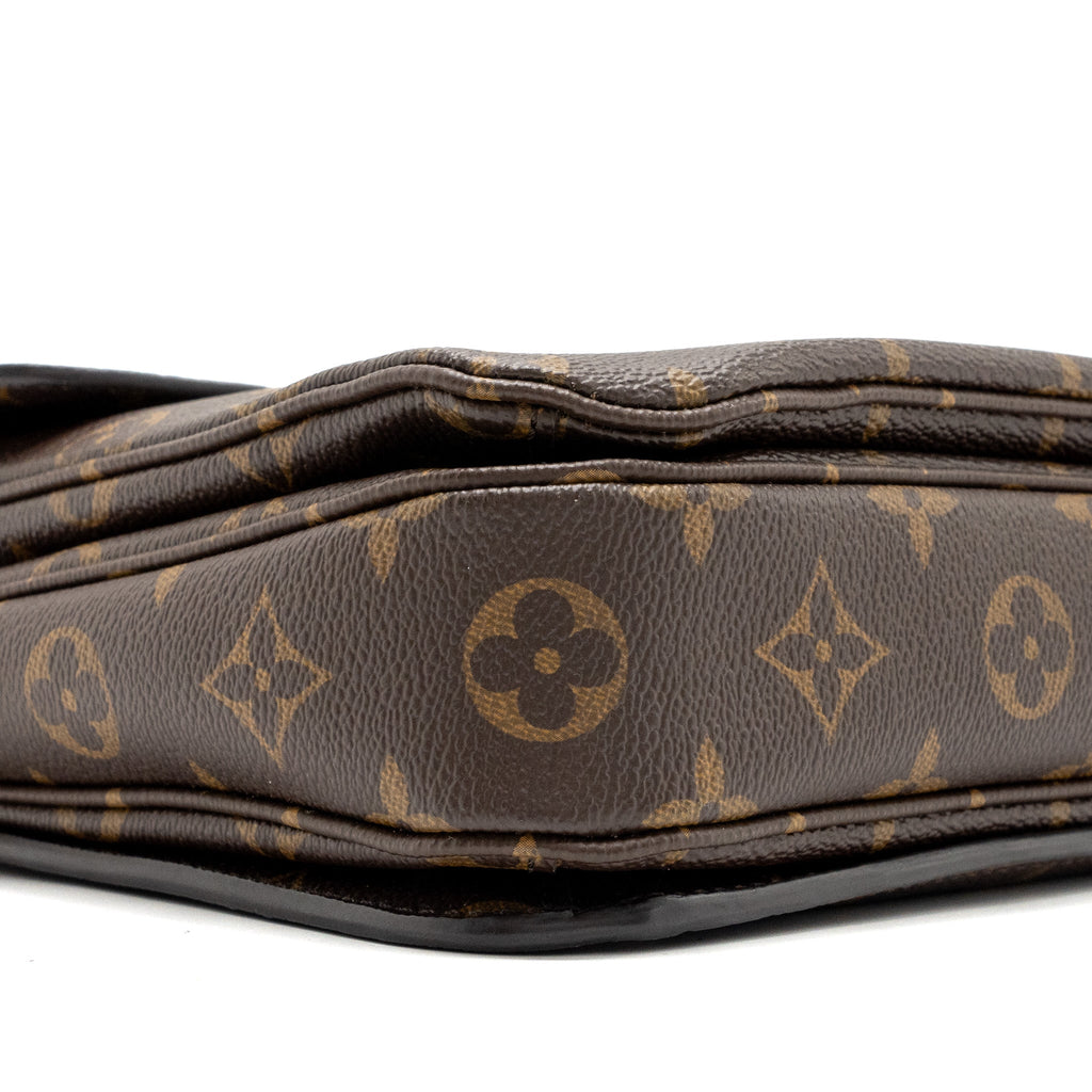 LOUIS VUITTON POCHETTE MÉTIS MONOGRAM CANVAS WITH GHW