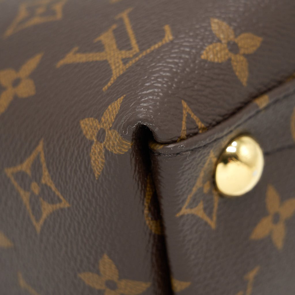 LOUIS VUITTON V TOTE BAG MEDIUM BLACK GHW