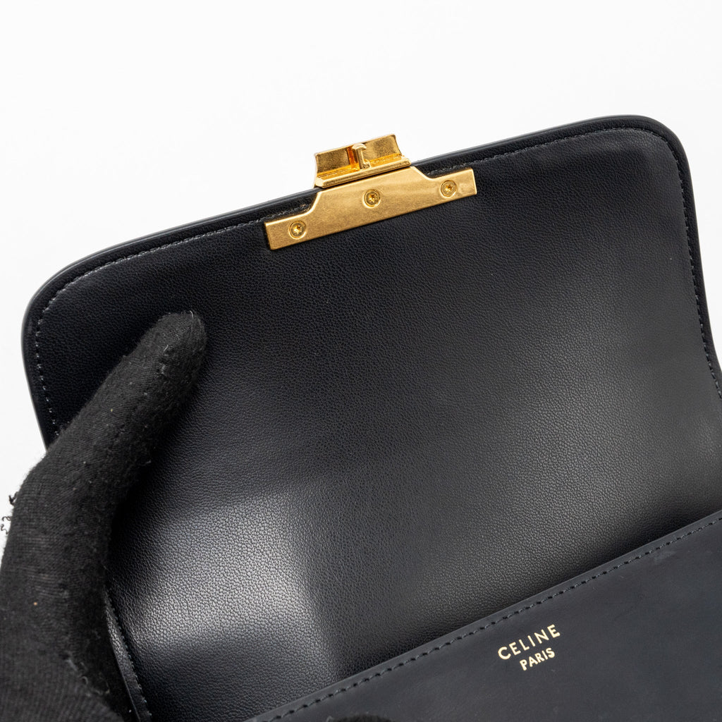 CELINE TEEN TRIOMPHE BAG CALFSKIN BLACK GHW