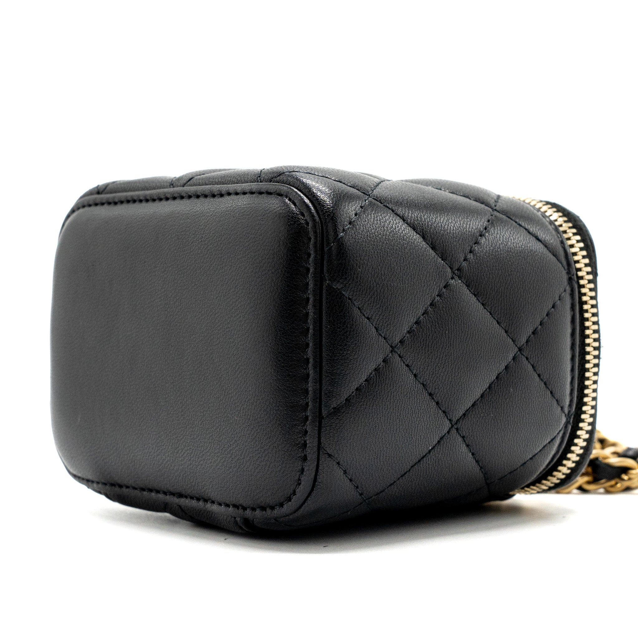 CHANEL PEARL CRUSH MINI VANITY WITH CHAIN LAMBSKIN BLACK WITH GHW