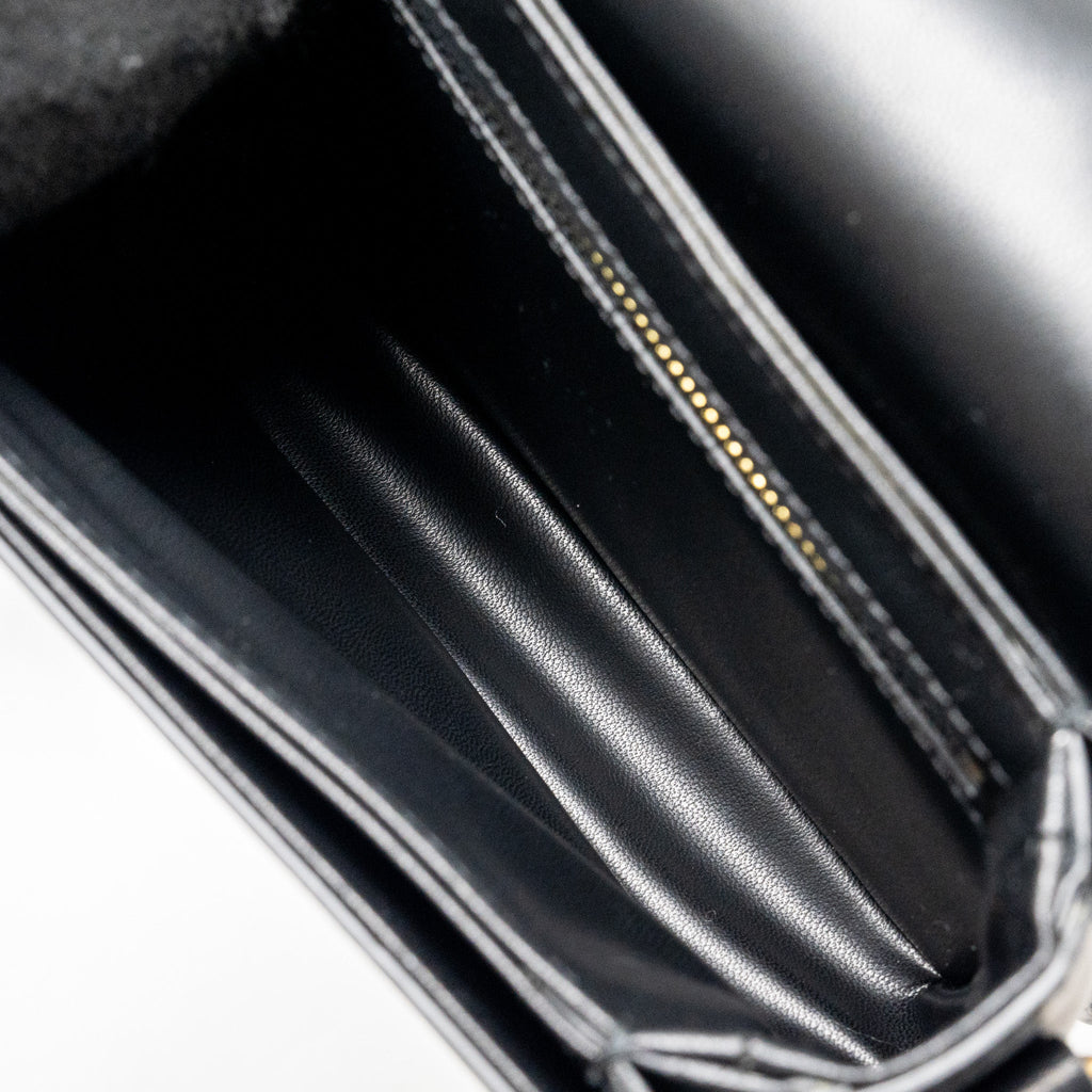 CELINE TEEN TRIOMPHE BAG CALFSKIN BLACK GHW