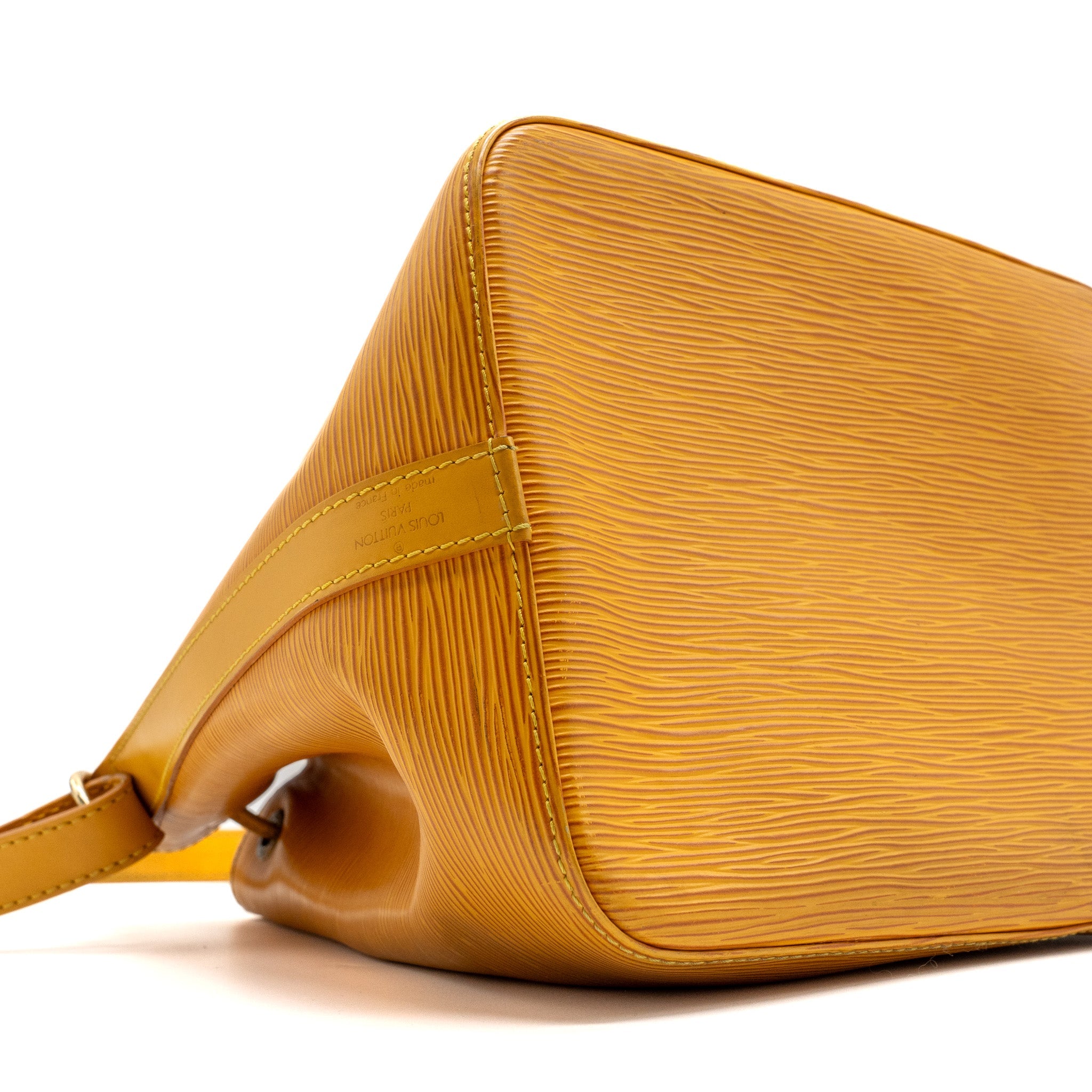 LOUIS VUITTON VINTAGE PETIT NOE EPI YELLOW GHW