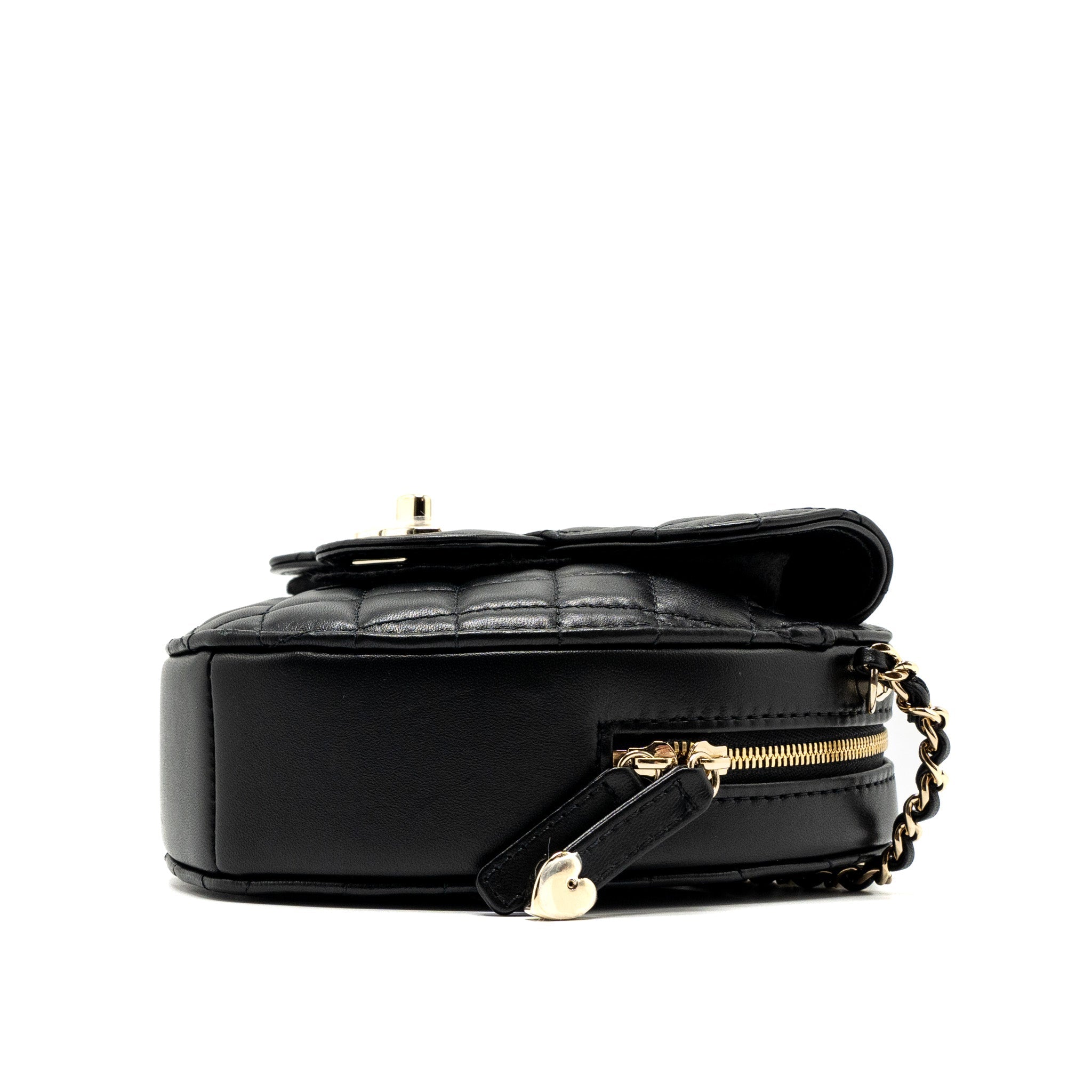 CHANEL 22S HEART BAG LAMBSKIN BLACK LGHW (MICROCHIP)