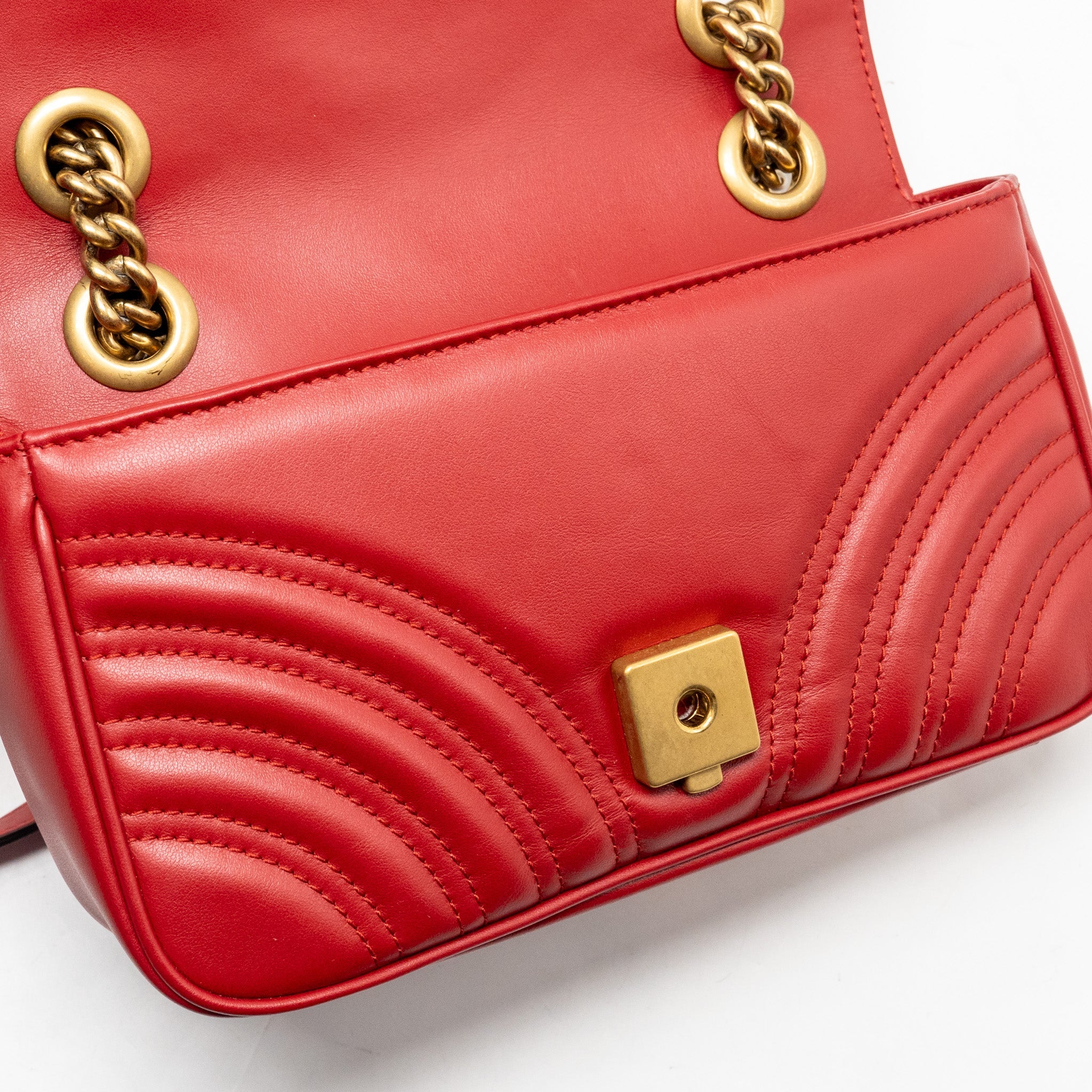 GUCCI SMALL GG MARMONT SHOULDER BAG CALFSKIN RED BRUSHED GHW
