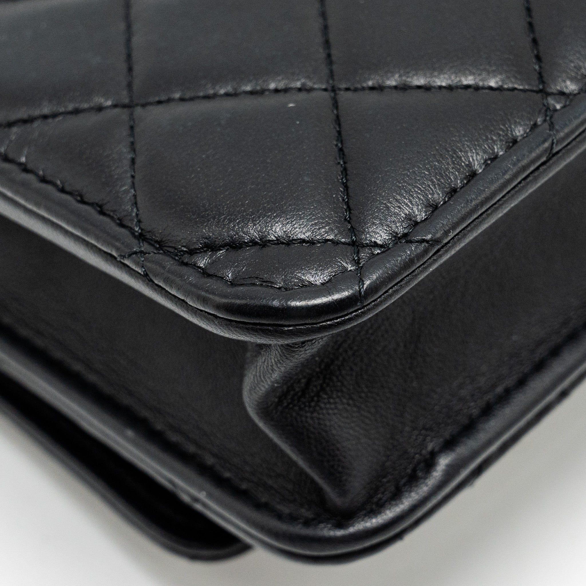 CHANEL TRENDY CC WALLET ON CHAIN LAMBSKIN BLACK LGHW (MICROCHIP)
