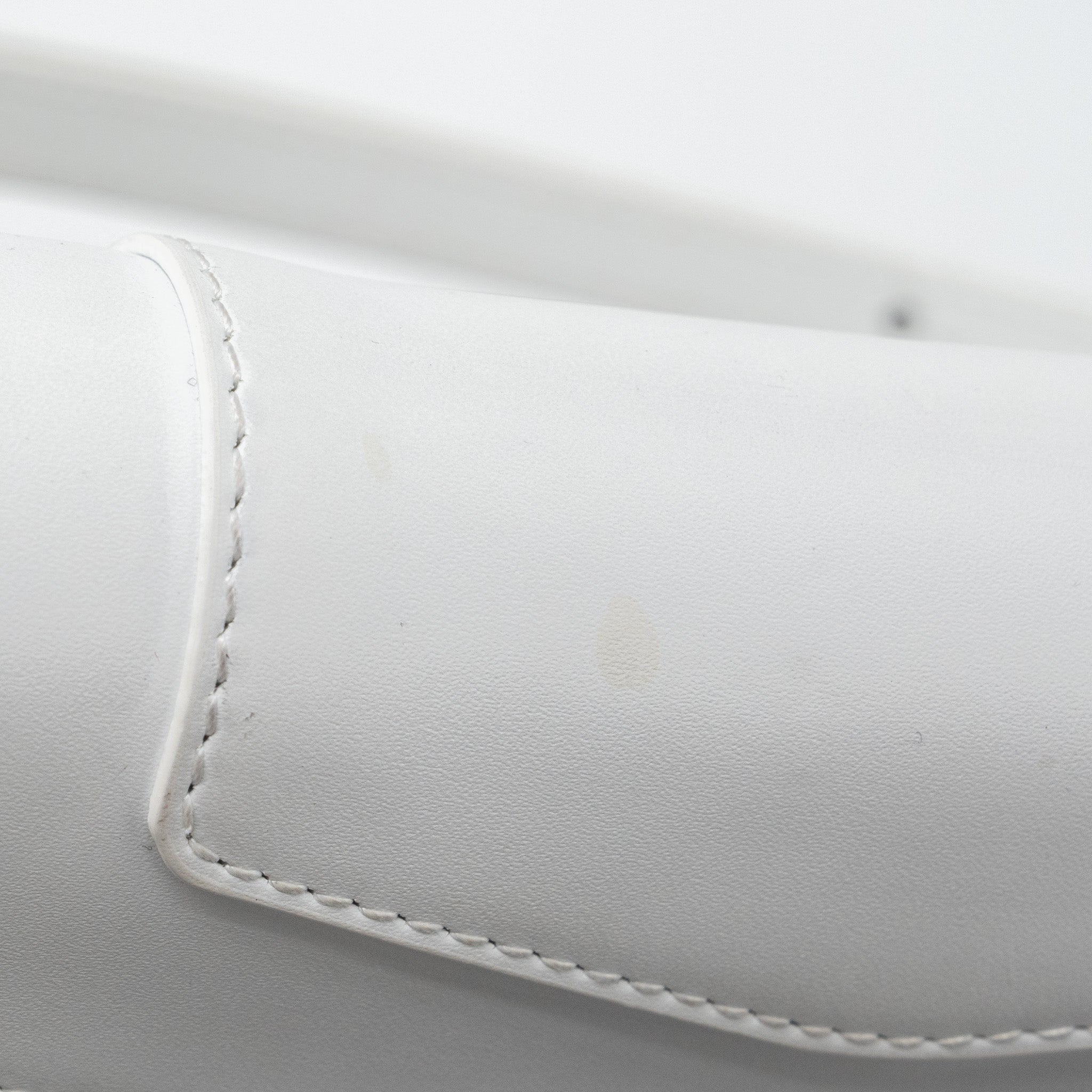 BVLGARI SERPENTI FOREVER EAST-WEST SHOULDER BAG CALFSKIN WHITE SHW