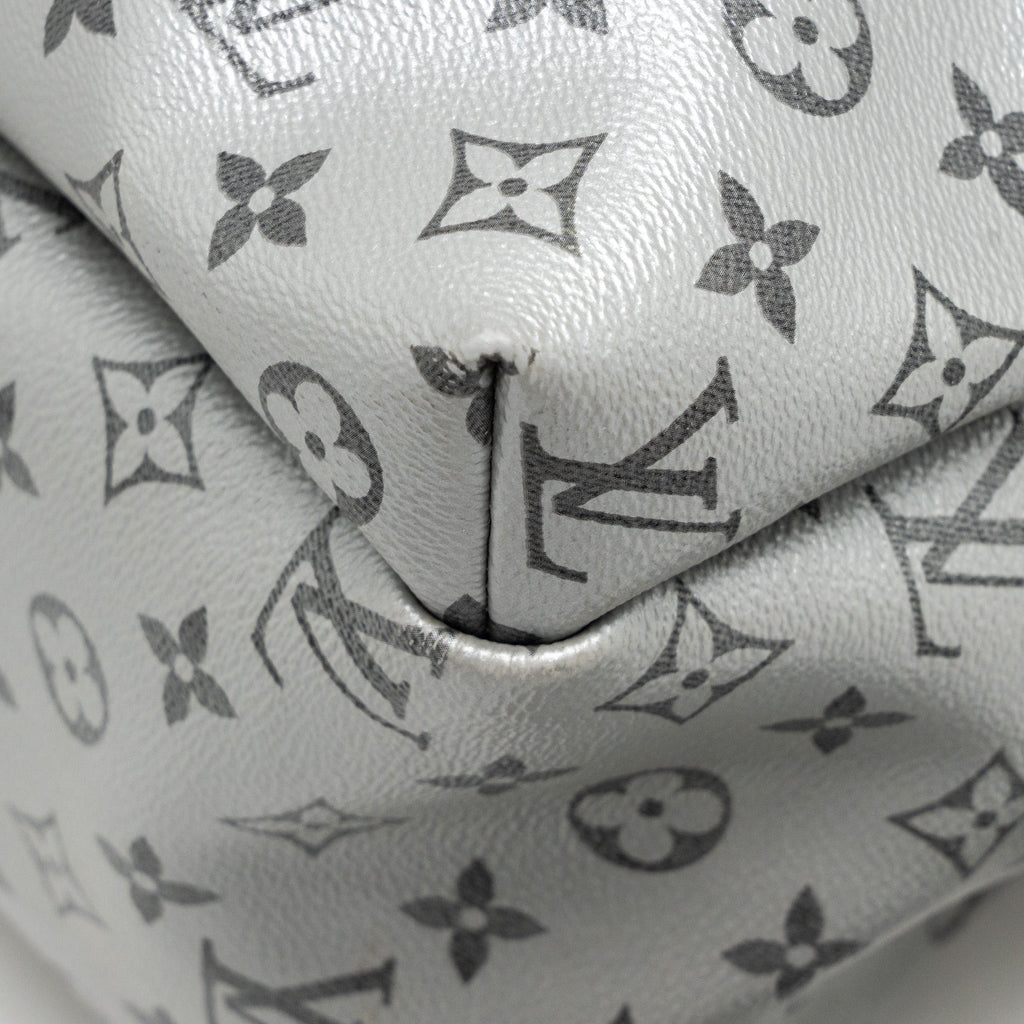LOUIS VUITTON BACKPACK APOLLO MONOGRAM CANVAS SILVER / BLACK SHW