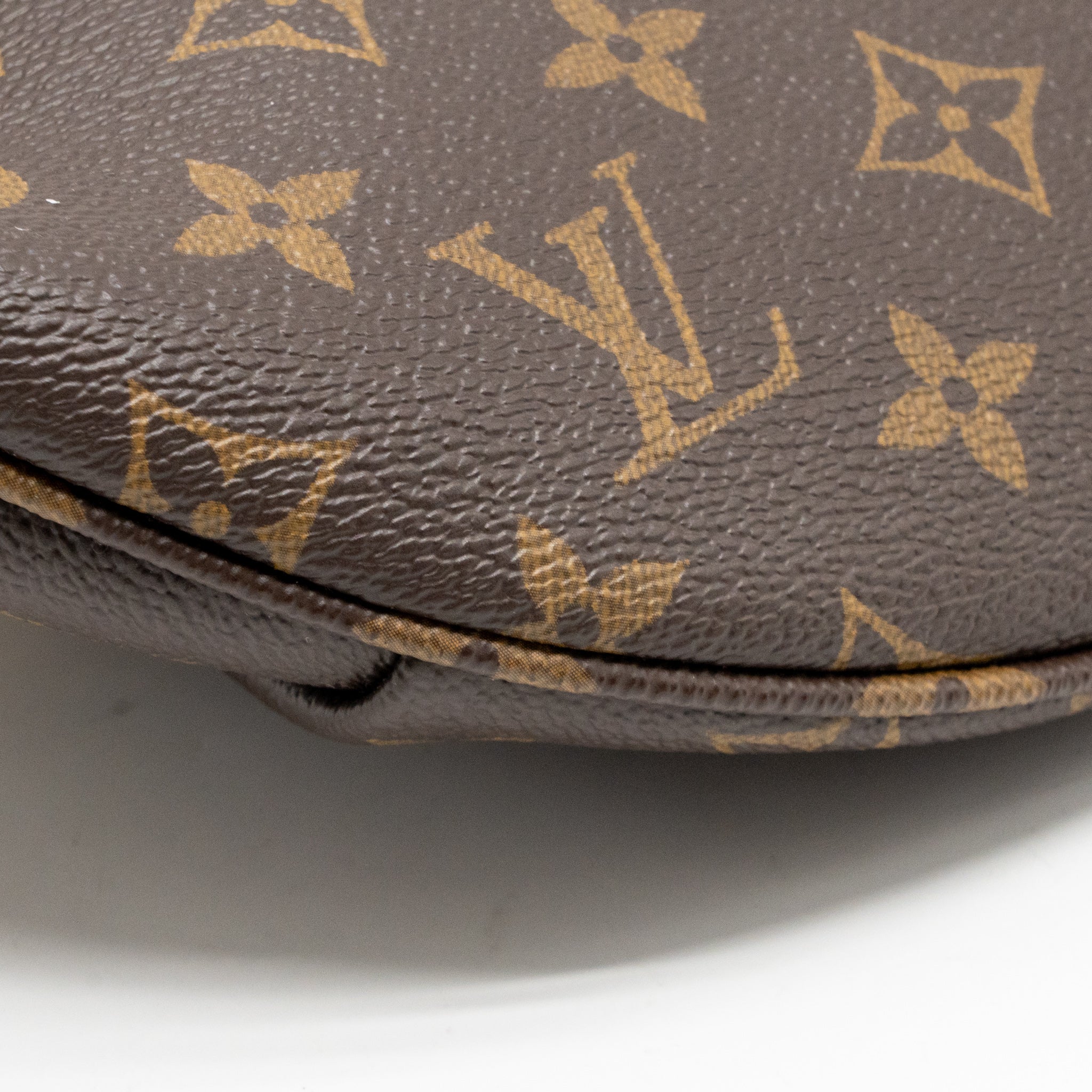 LOUIS VUITTON HIGH RISE BUMBAG MONOGRAM CANVAS GHW
