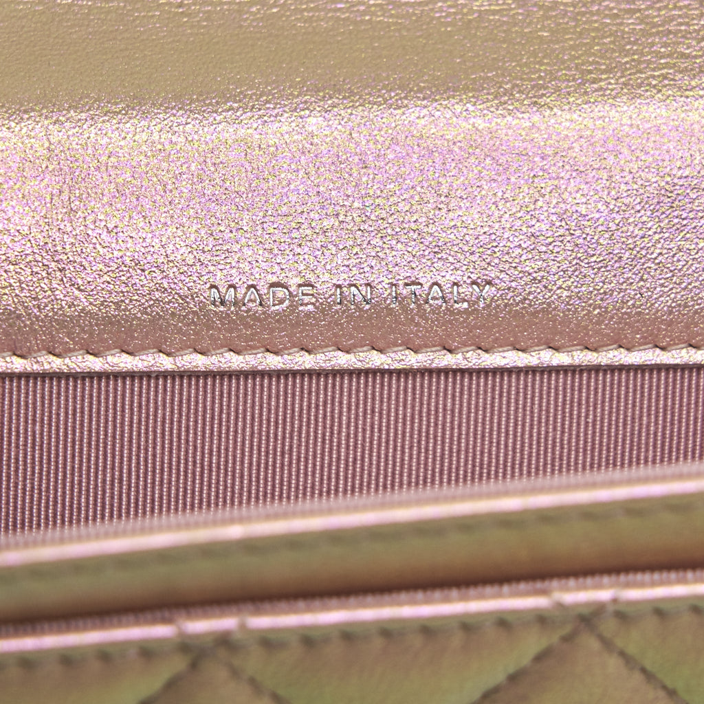 CHANEL 21K IRIDESCENT PINK FLAP CARD HOLDER
