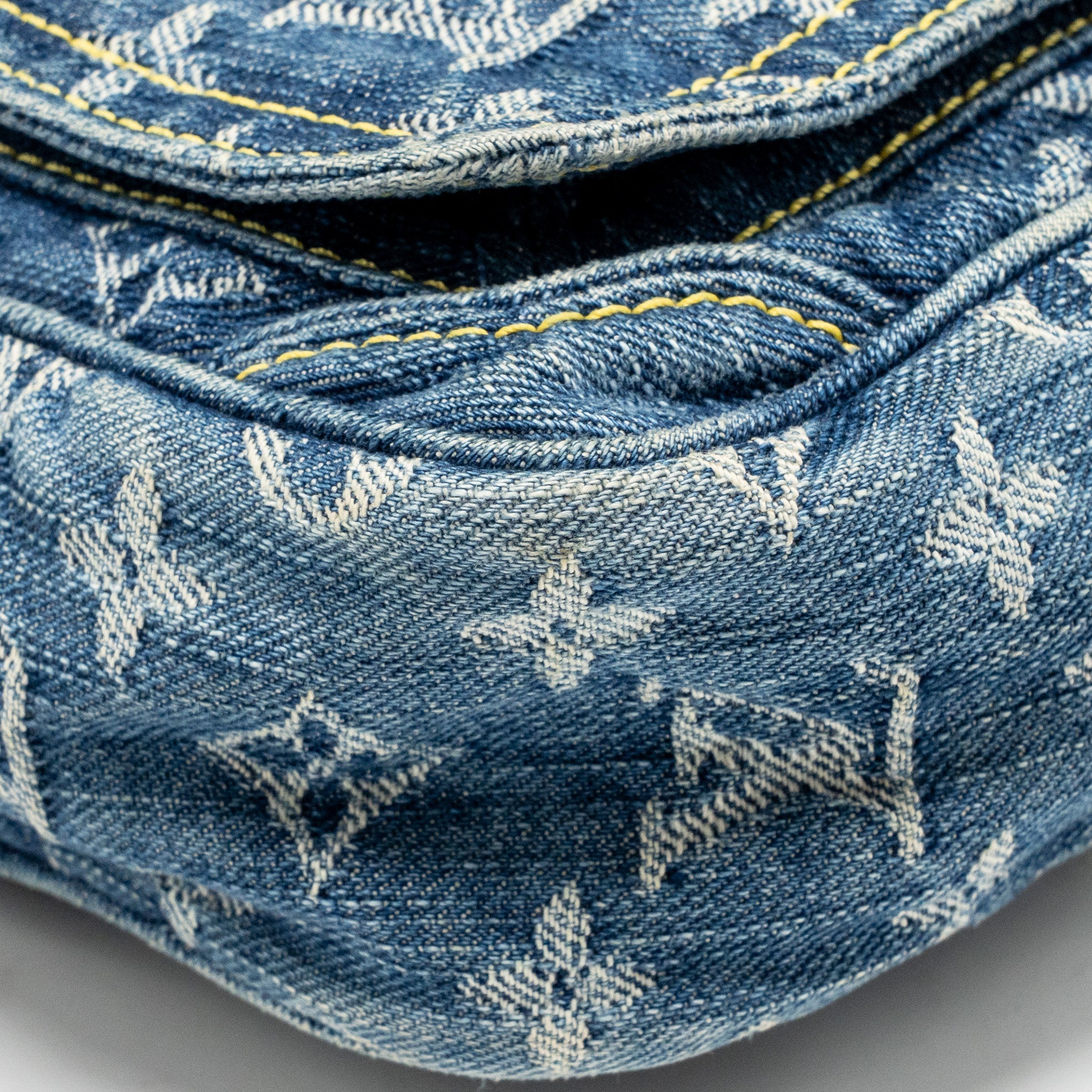 LOUIS VUITTON VINTAGE DENIM CAMERA BAG MONOGRAM BLUE DENIM GHW