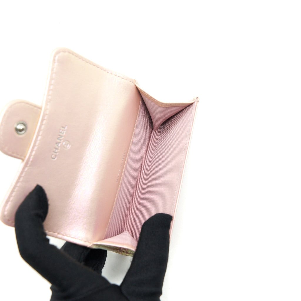 CHANEL 21K IRIDESCENT PINK FLAP CARD HOLDER