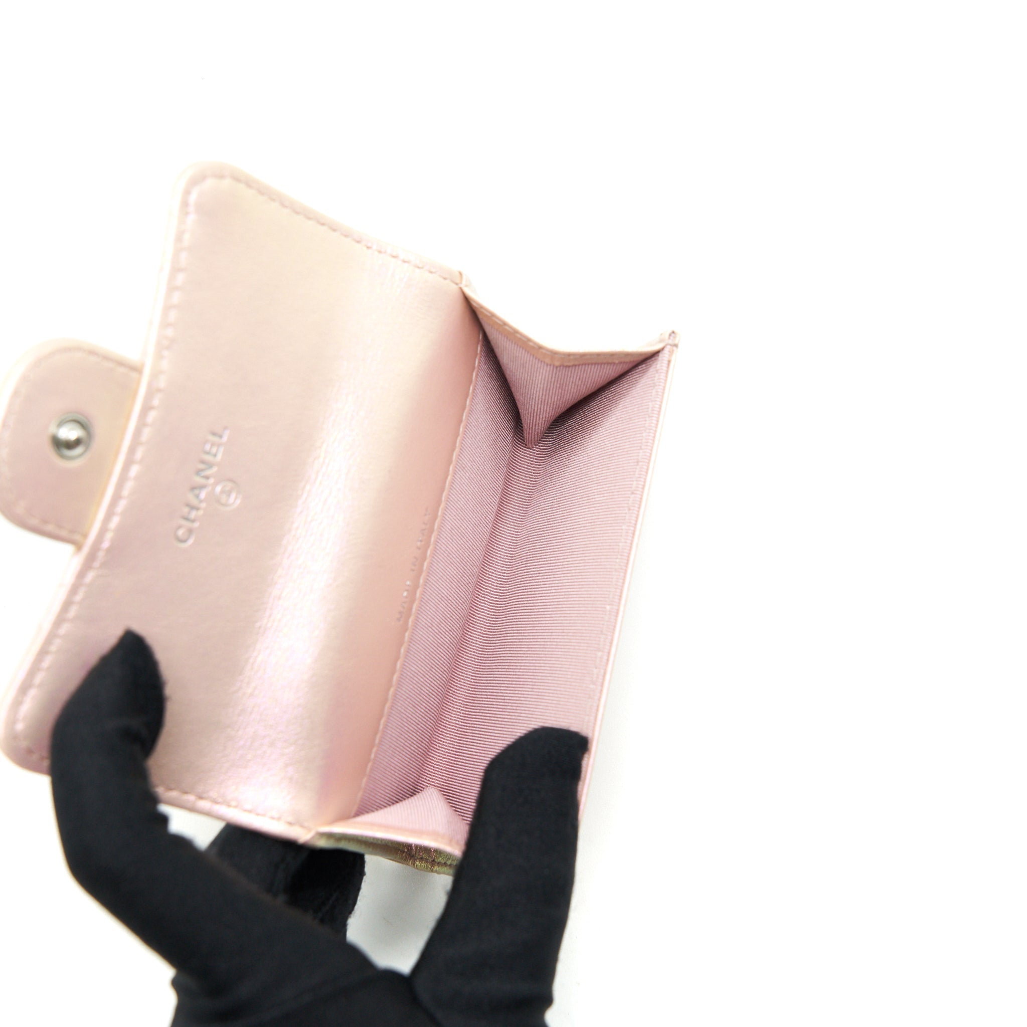 CHANEL 21K IRIDESCENT PINK FLAP CARD HOLDER