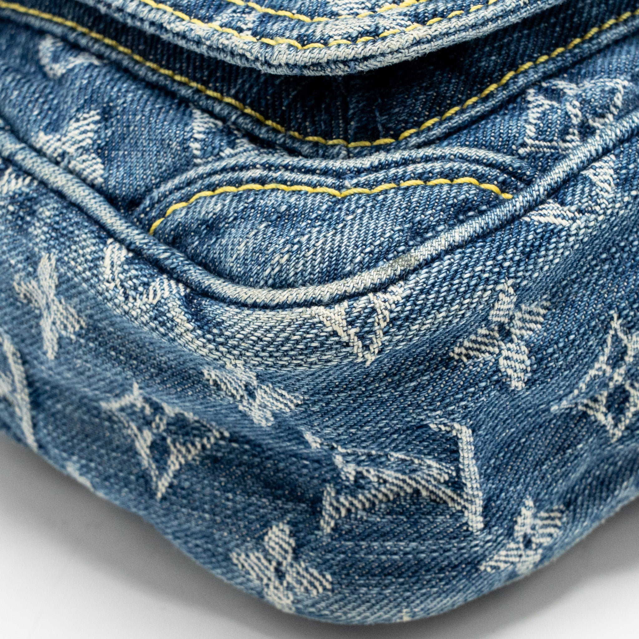 LOUIS VUITTON VINTAGE DENIM CAMERA BAG MONOGRAM BLUE DENIM GHW