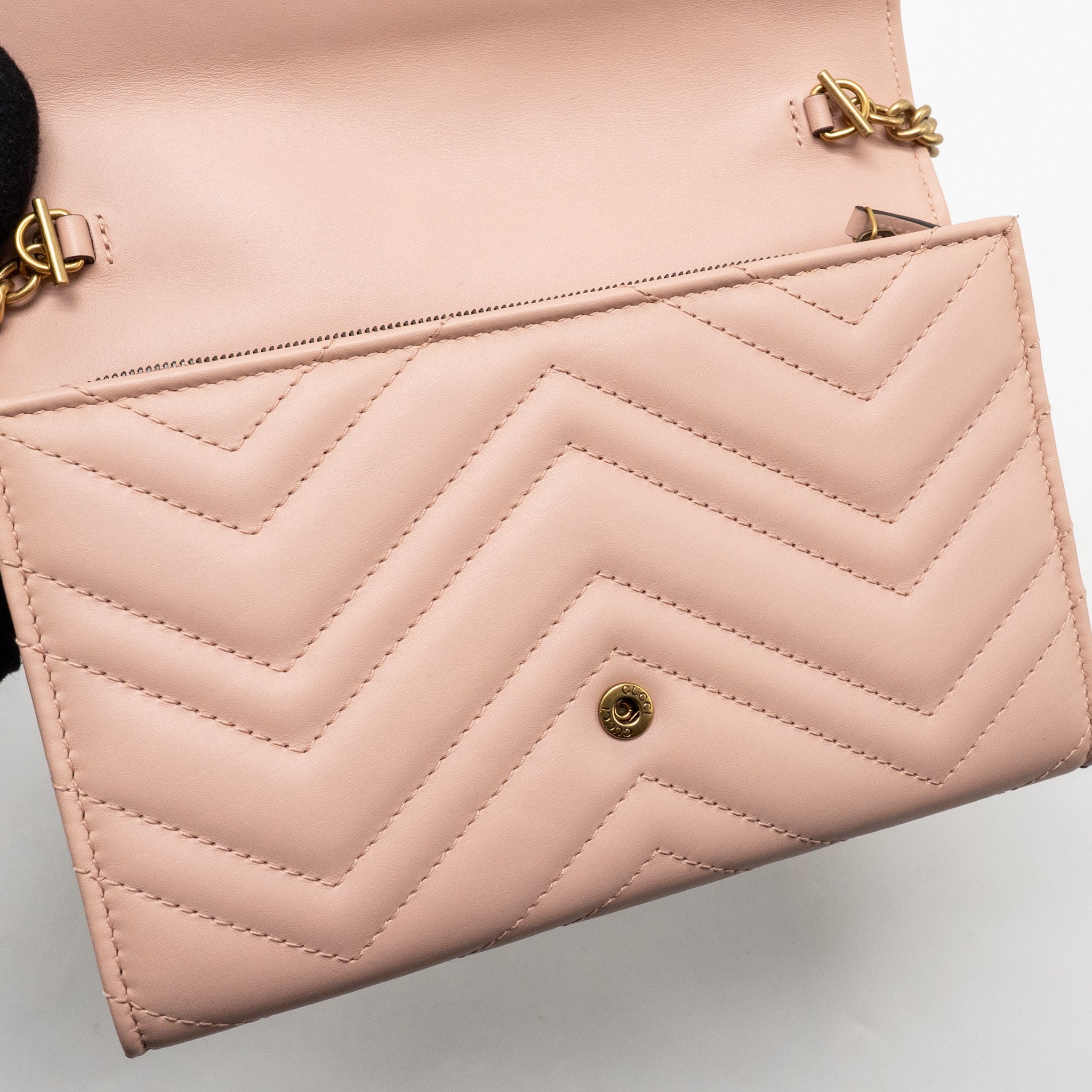GUCCI GG MARMONT WALLET ON CHAIN CALFSKIN PINK GHW