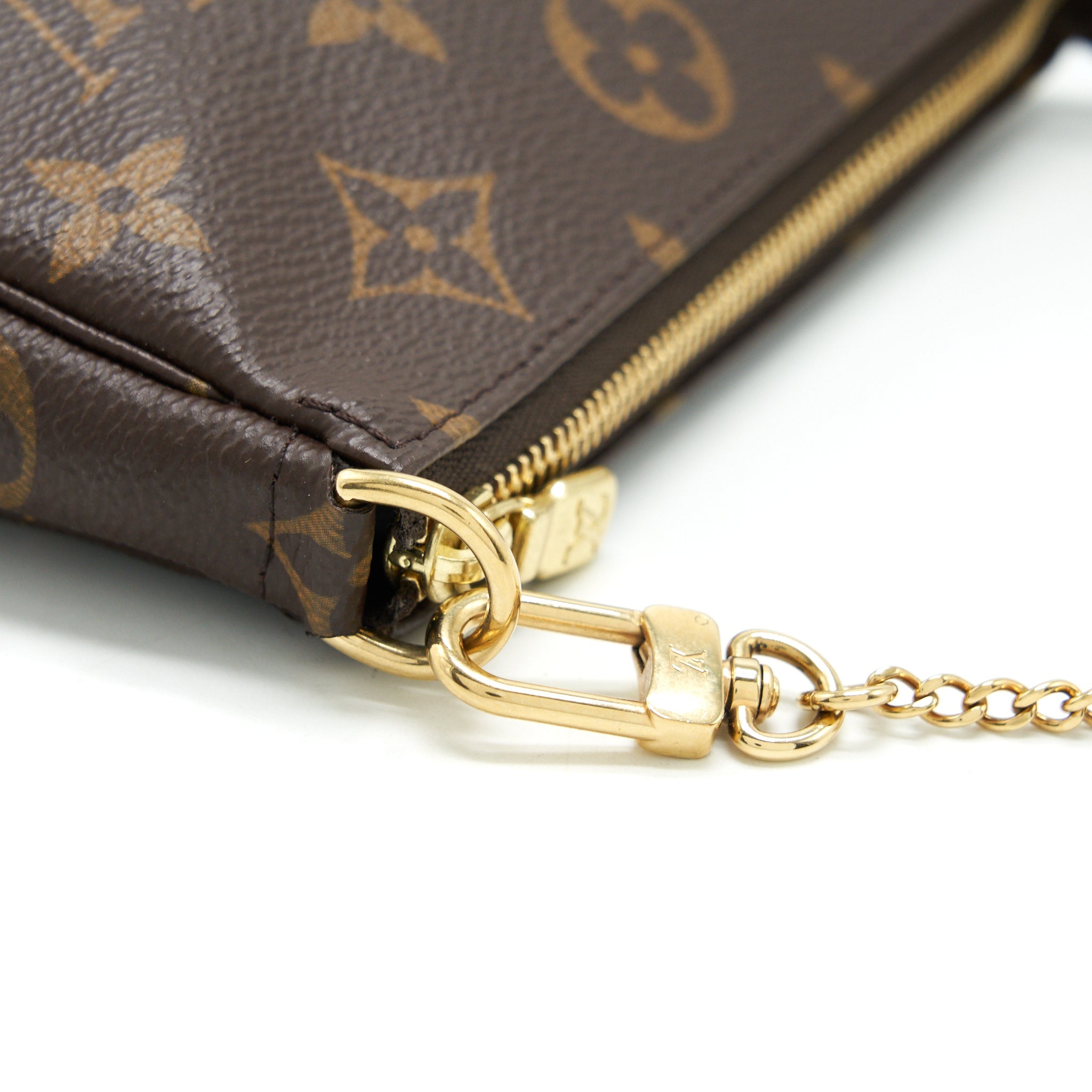 LOUIS VUITTON MINI POCHETTE ACCESSORIES MONOGRAM GHW