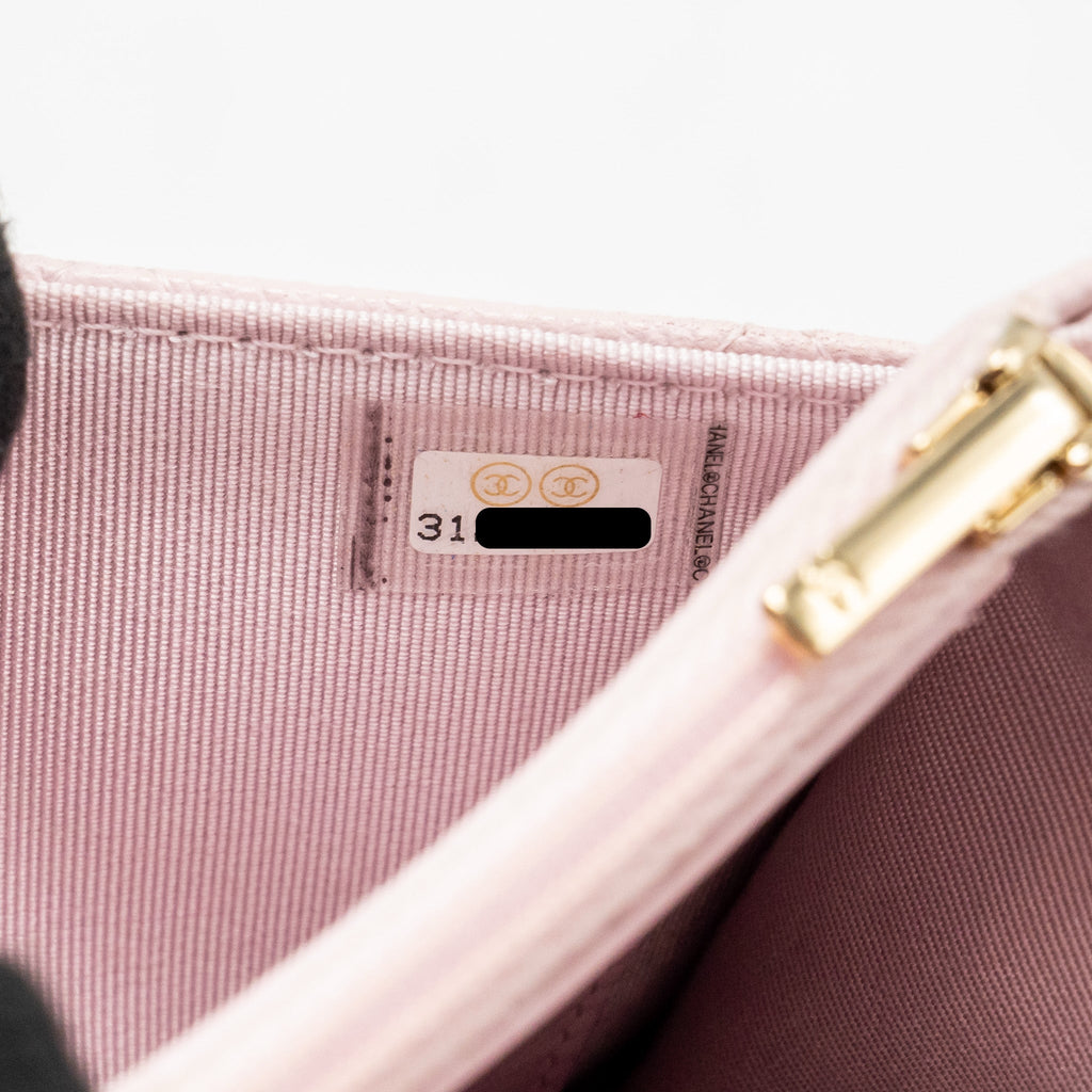CHANEL CLASSIC WALLET ON CHAIN CAVIAR LIGHT PINK LGHW