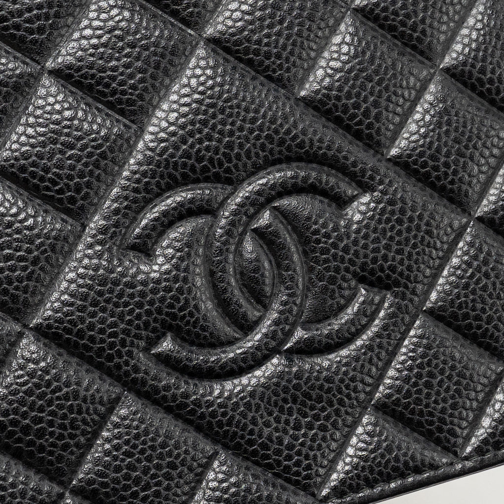 CHANEL QUILTED DIAMOND CC LOGO WALLET ON CHAIN CAVIAR BLACK SHW