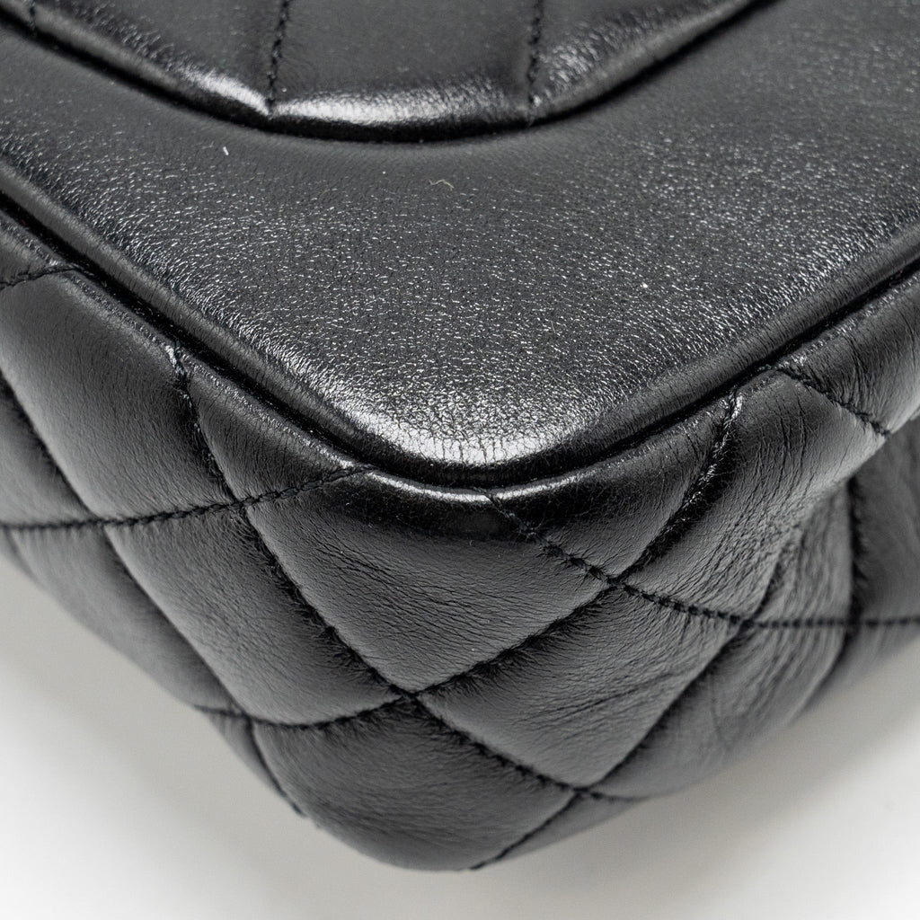 CHANEL QUILTED FLAP BAG LAMBSKIN BLACK GHW (MICROCHIP)