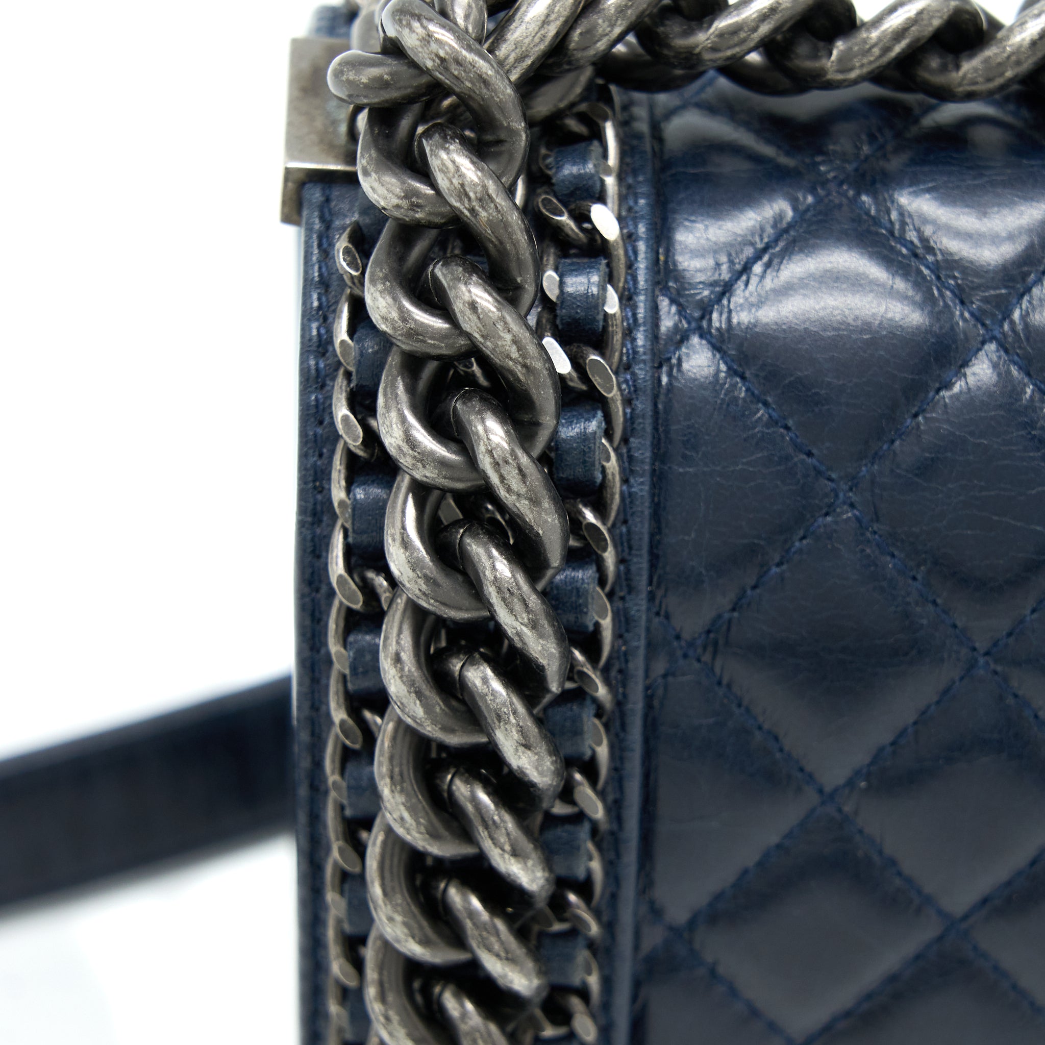CHANEL MEDIUM BOY BAG LIMITED EDITION WITH CHAIN EDGE AGED CALFSKIN NAVY RUTHENIUM HARDWARE
