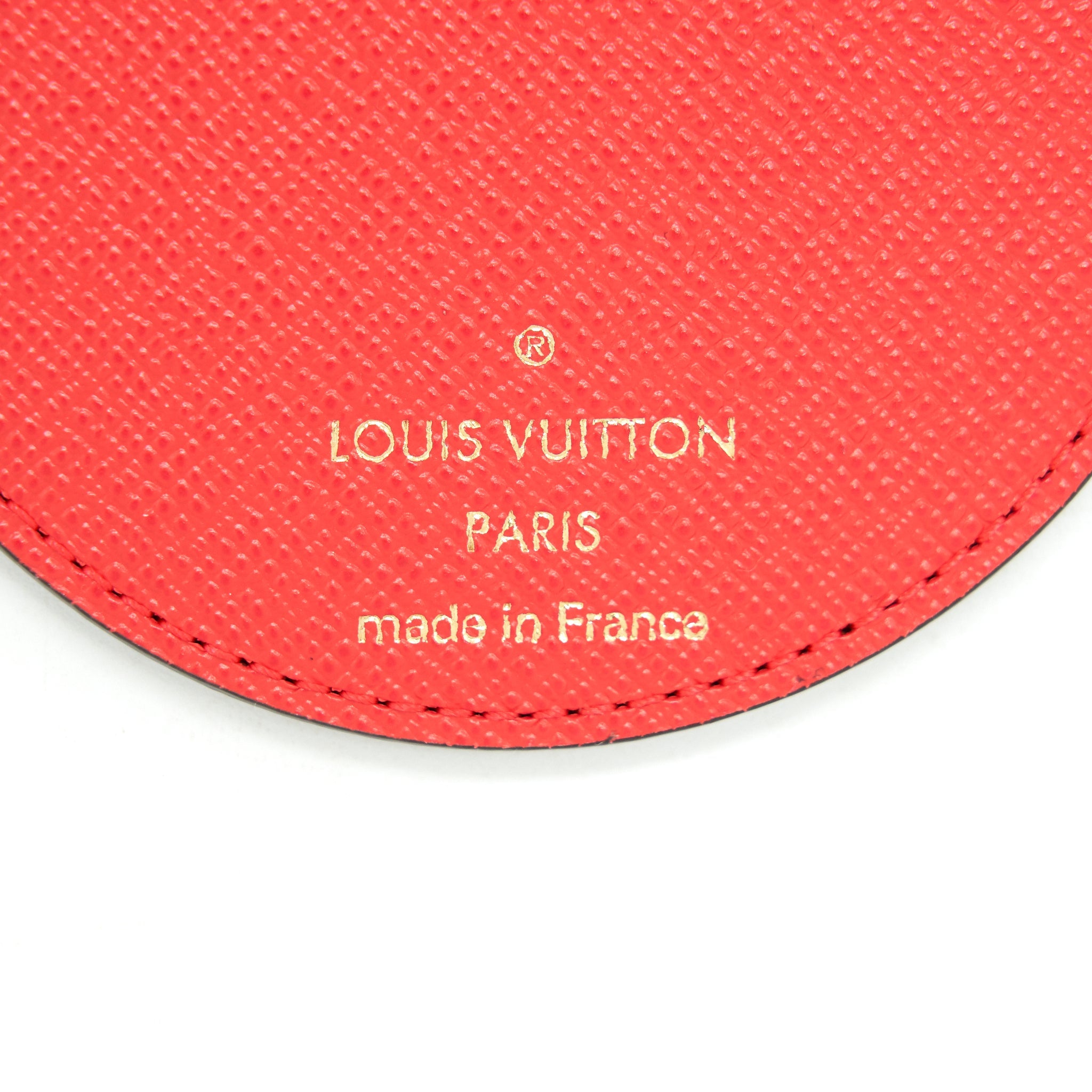 LOUIS VUITTON ILLUSTRE LONDON XMAS BAG CHARM AND KEY HOLDER