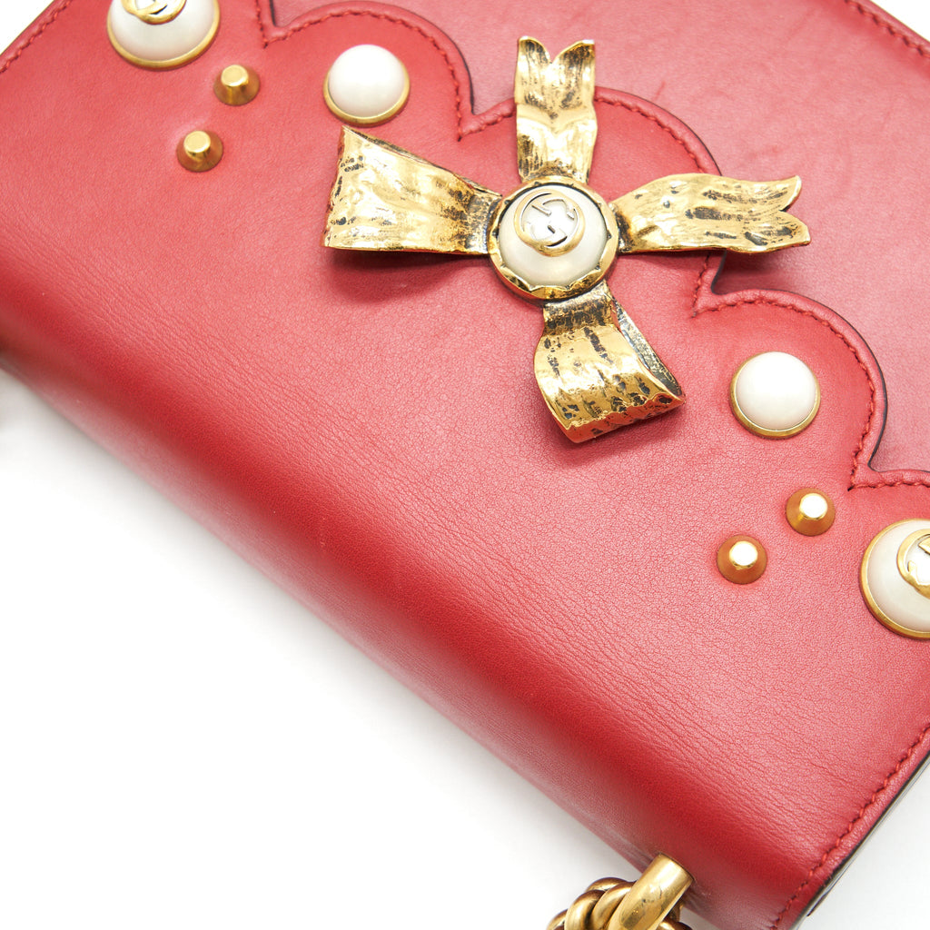 GUCCI BOW AND PEARL LEATHER CHAIN SHOULDER BAG RED