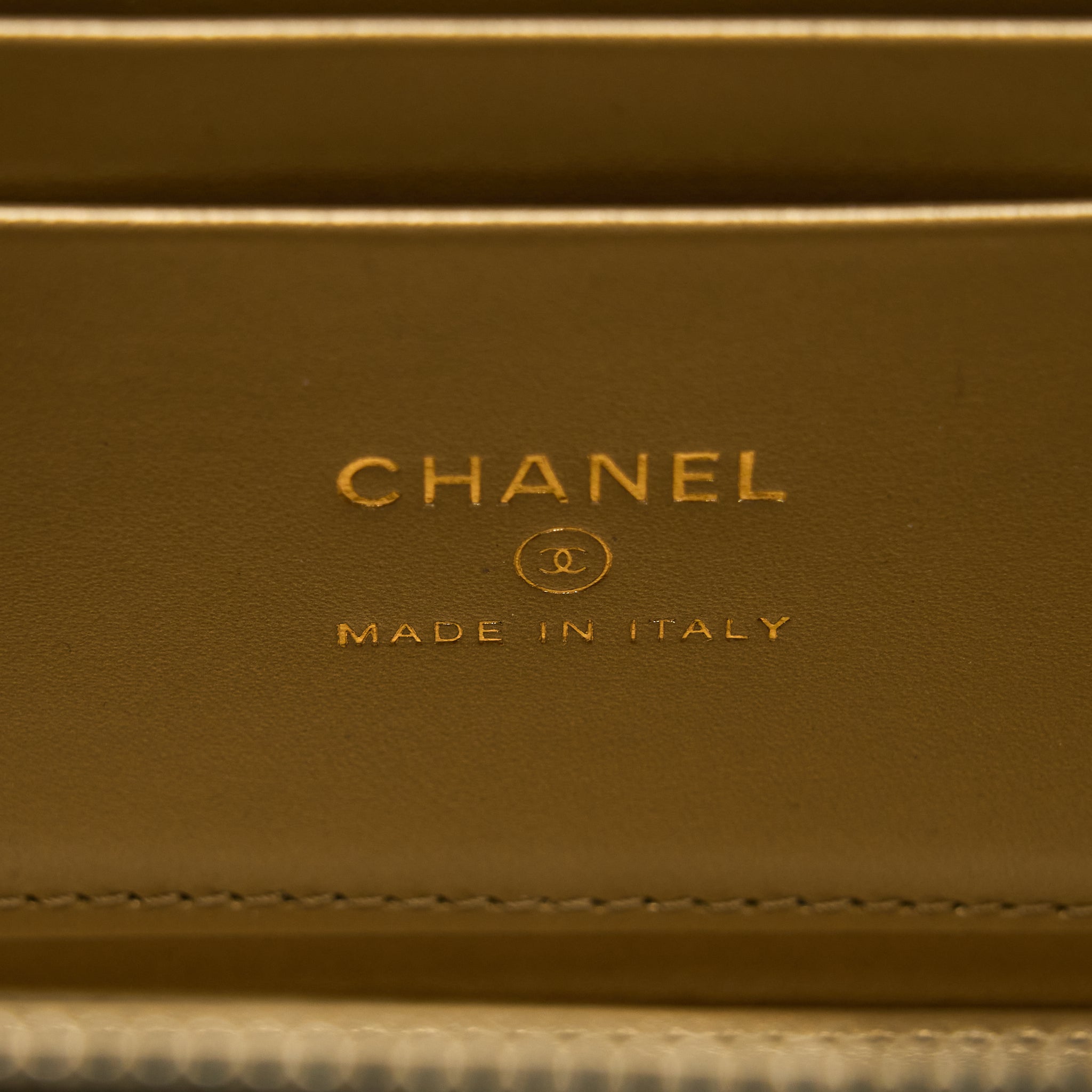 CHANEL PEARL CRUSH LONG VANITY LAMBSKIN BLACK BRUSHED GHW