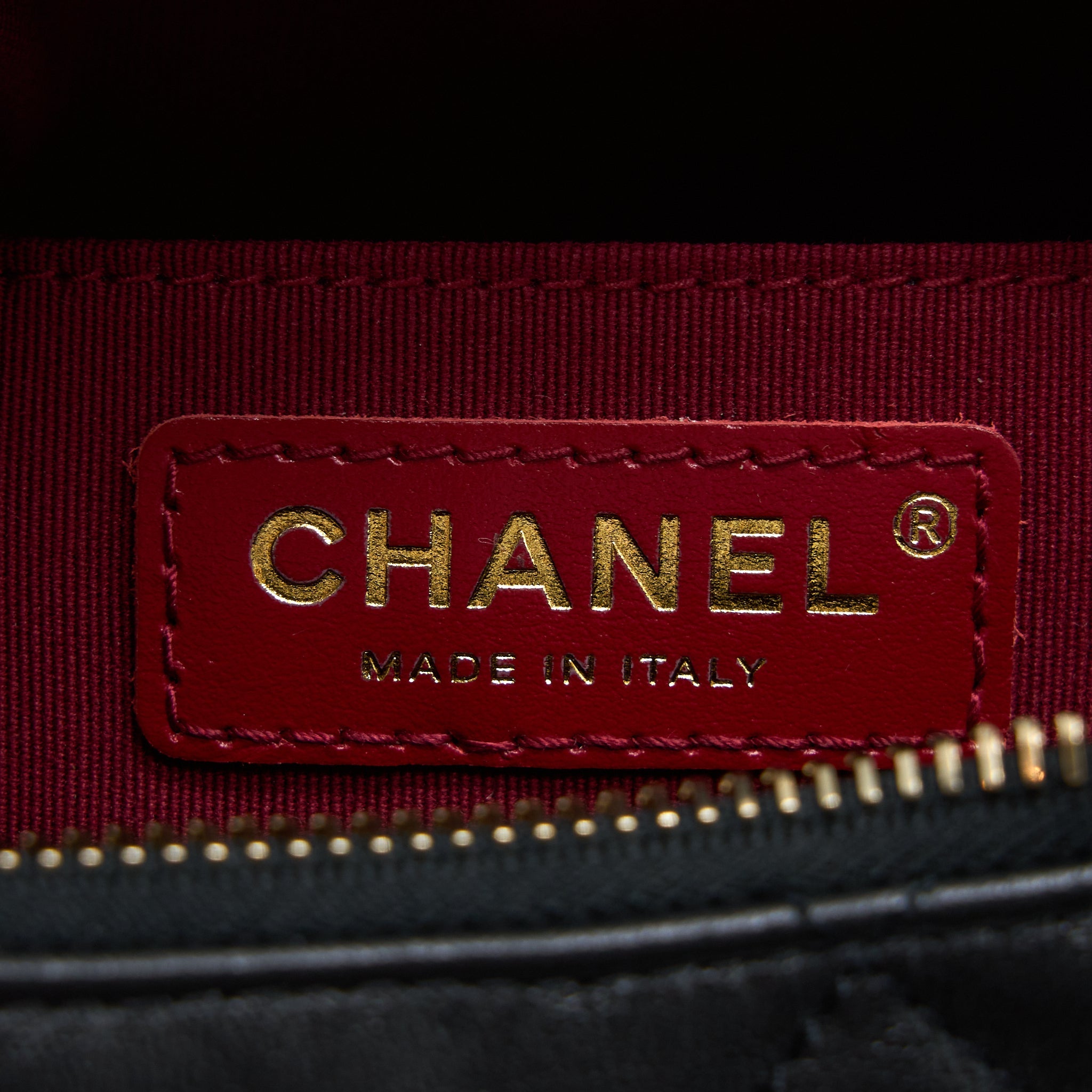 CHANEL 22B HOBO BAG LAMBSKIN BLACK GHW(MICROCHIP)