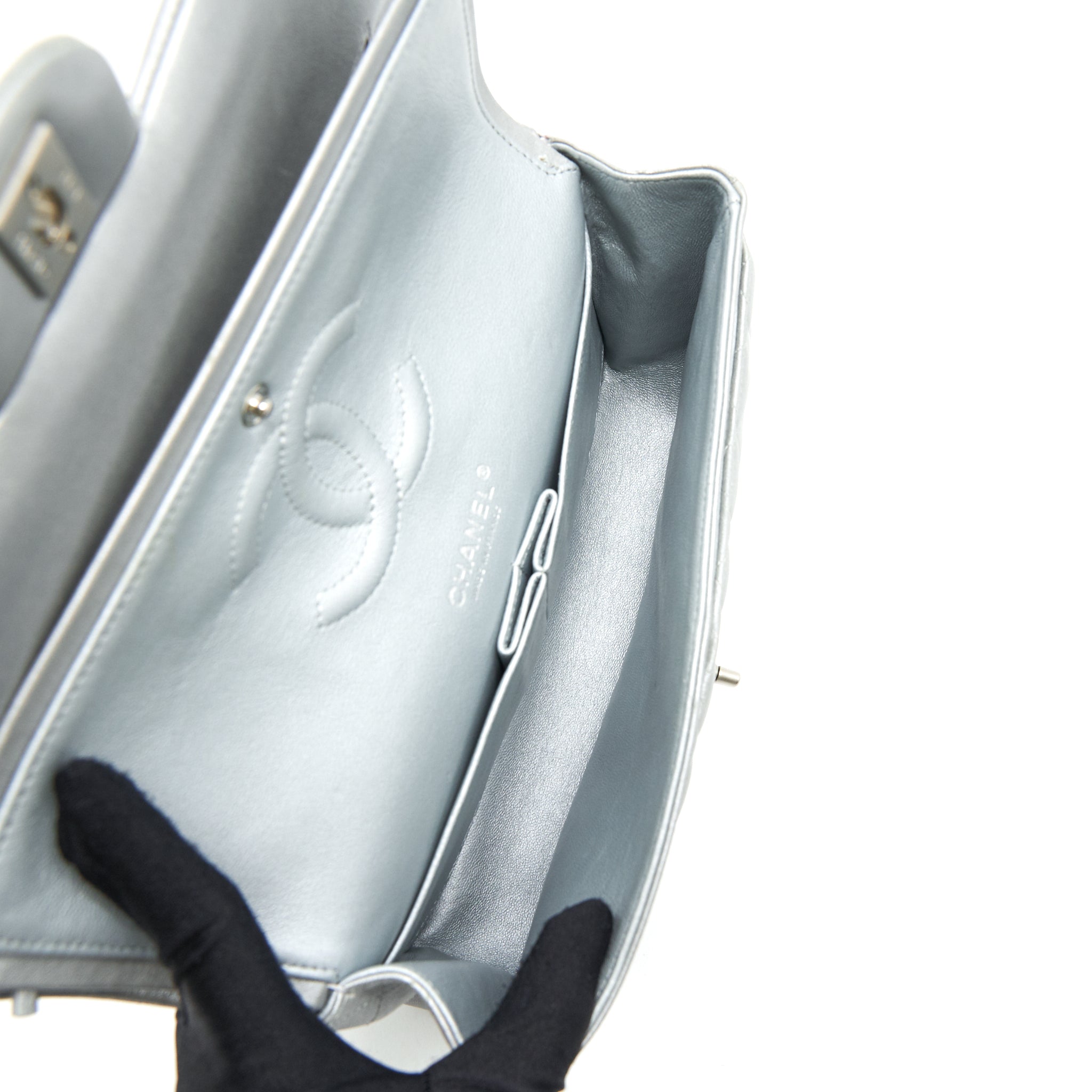 CHANEL MEDIUM CLASSIC FLAP BAG SILVER GREY SHW