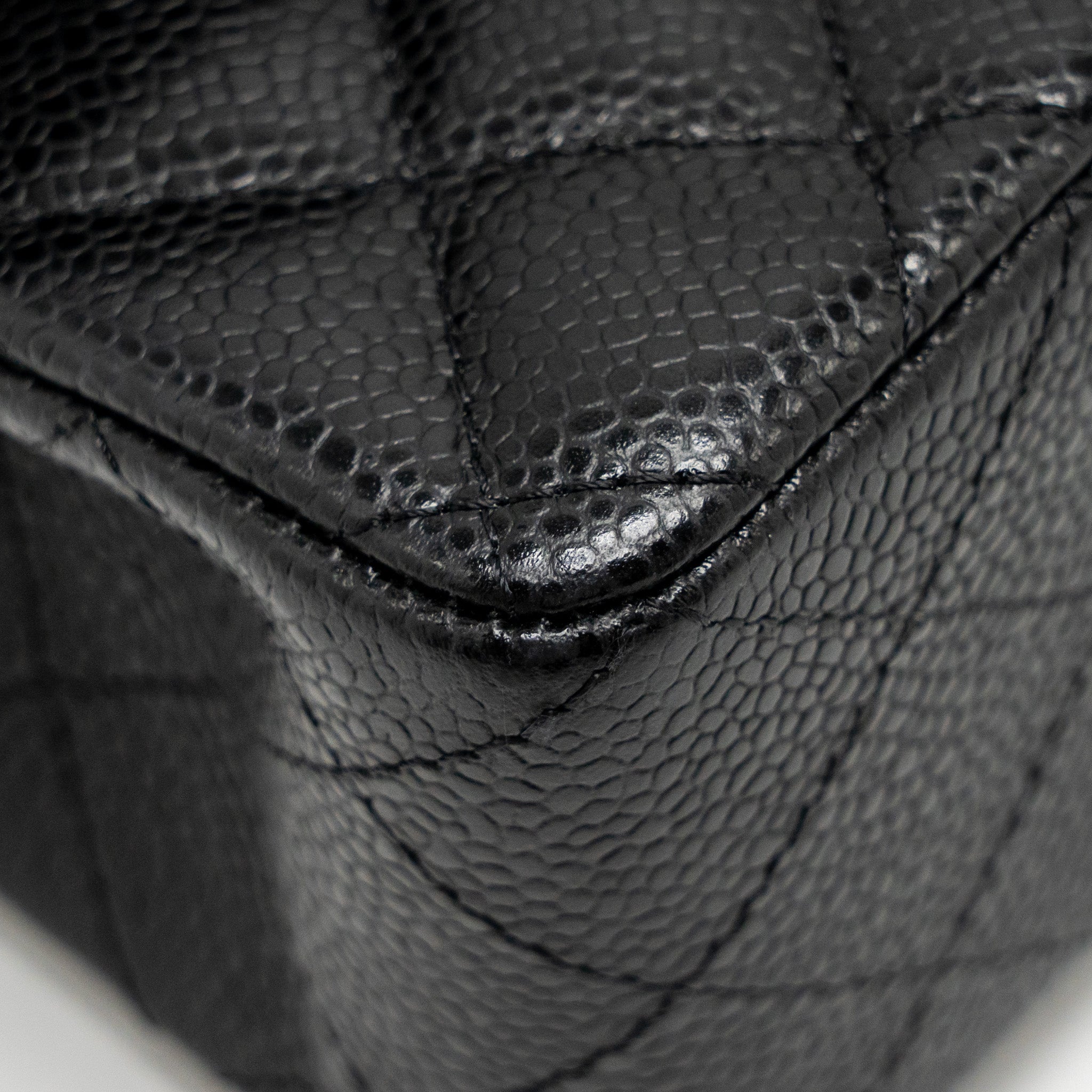 CHANEL SMALL CLASSIC DOUBLE FLAP BAG CAVIAR BLACK GHW (MICROCHIP)