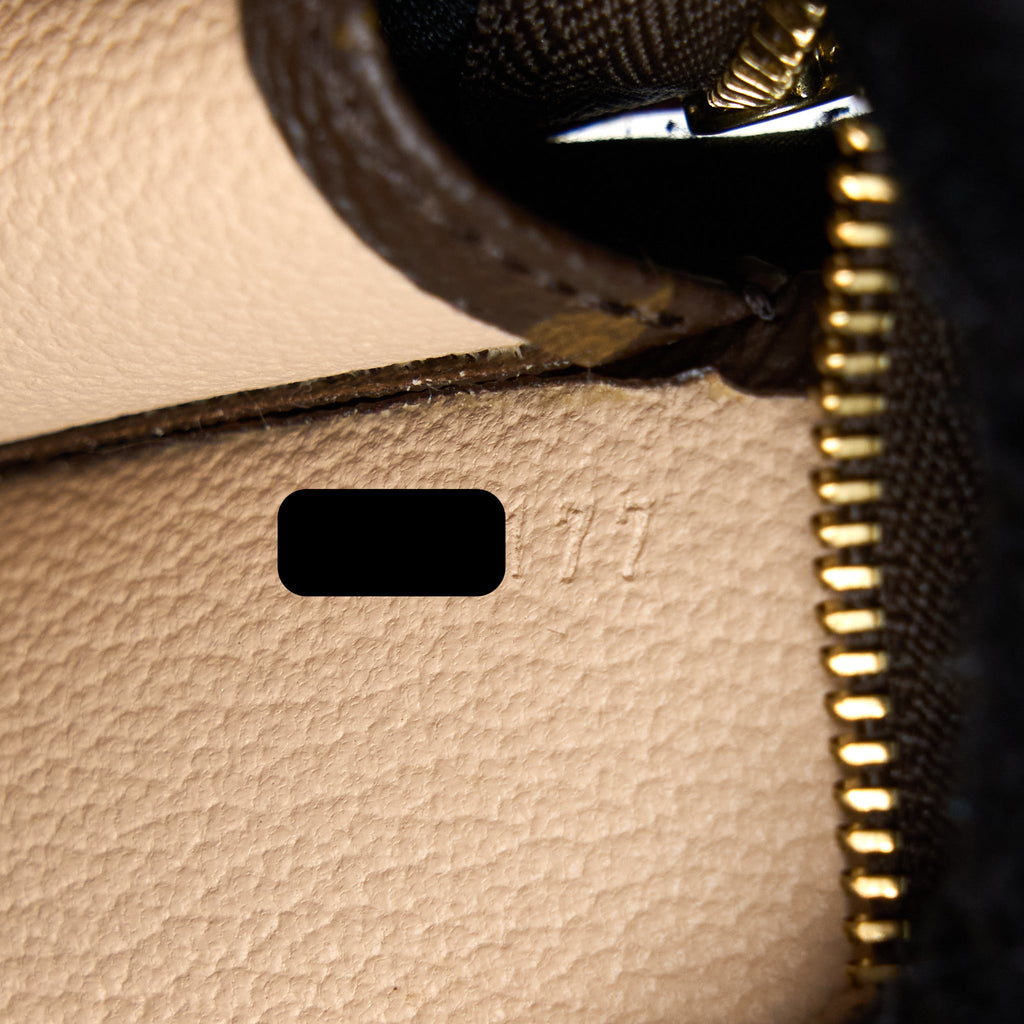 LOUIS VUITTON TOILETRY POCHETTE 26 MONOGRAM CANVAS GHW