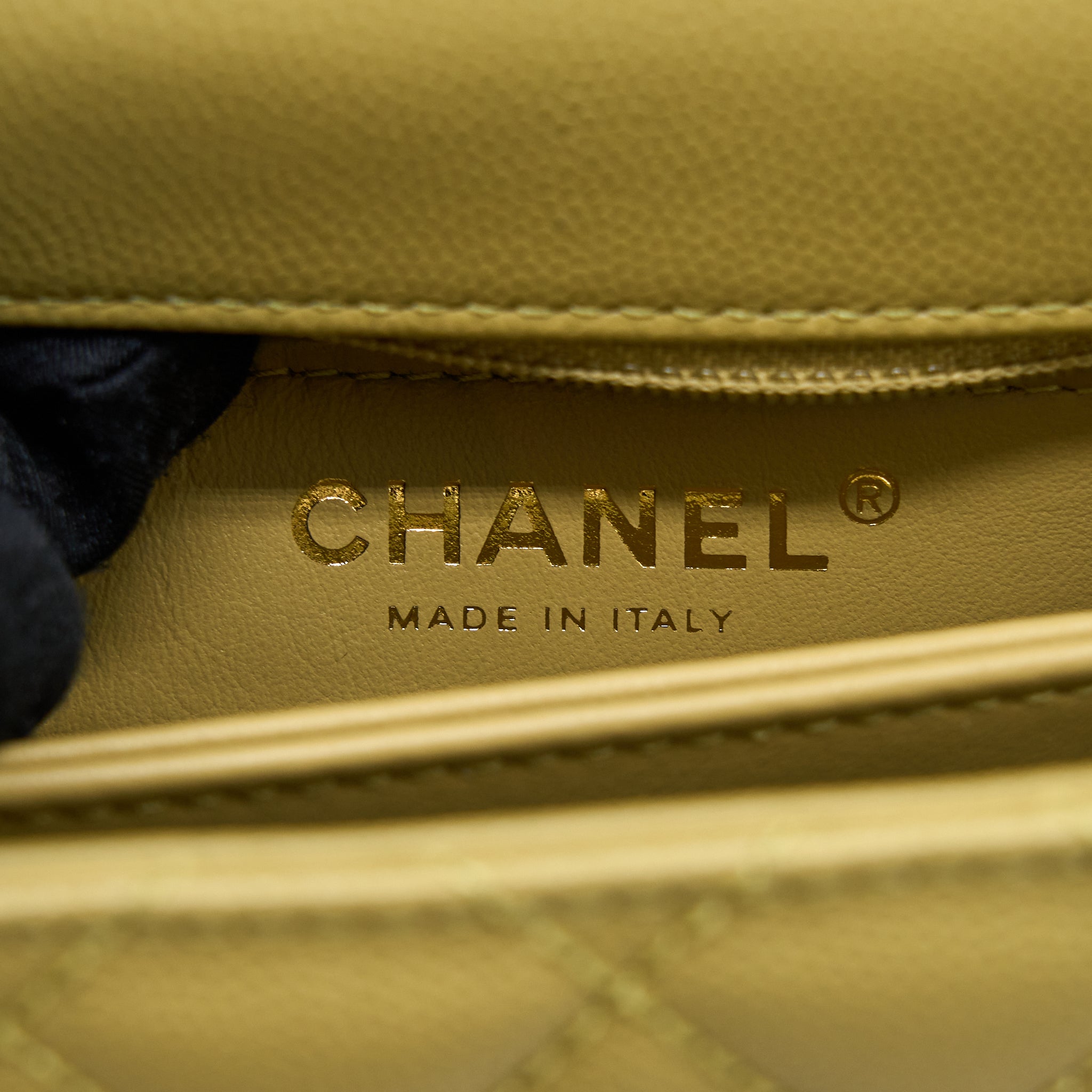 CHANEL EXTRA MINI COCO HANDLE CAVIAR GREEN LGHW (MICROCHIP)