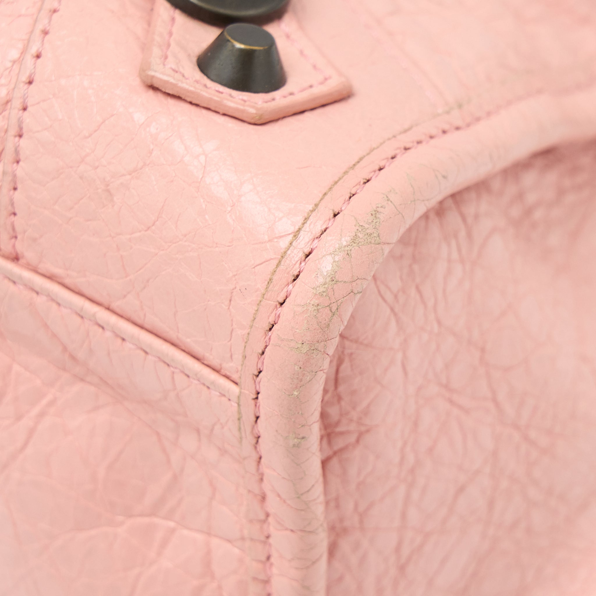 BALENCIAGA CLASSIC CITY BAG LEATHER PINK BLACK HARDWARE