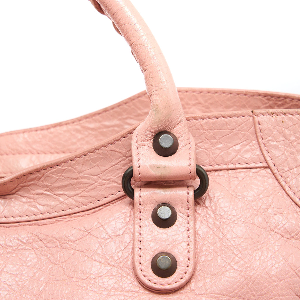 BALENCIAGA CLASSIC CITY BAG LEATHER PINK BLACK HARDWARE